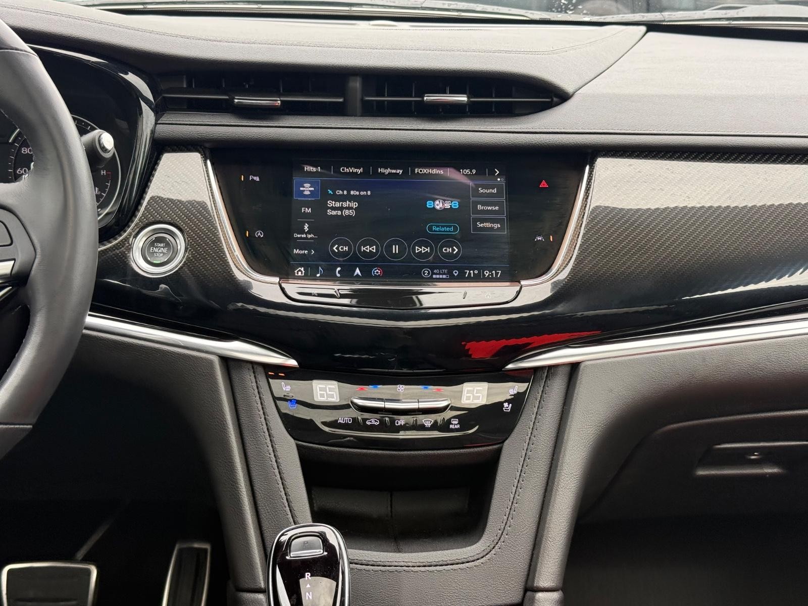 Cadillac XT6 Vehicle Image 12