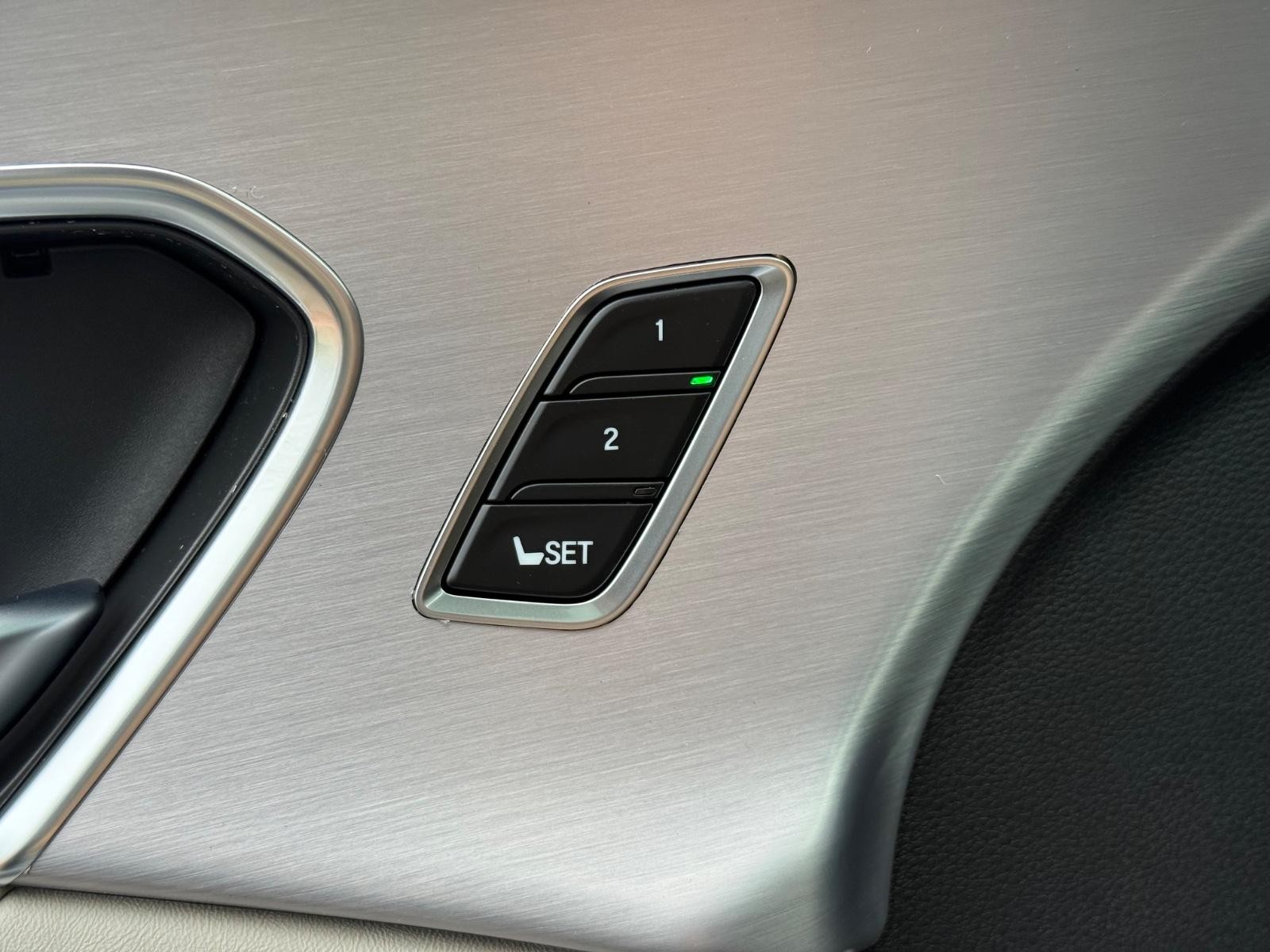 Acura RDX Vehicle Image 11