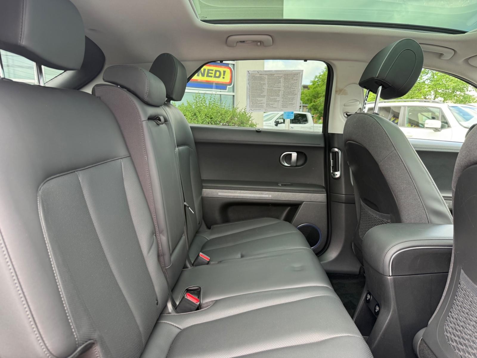 Hyundai IONIQ 5 Vehicle Image 11