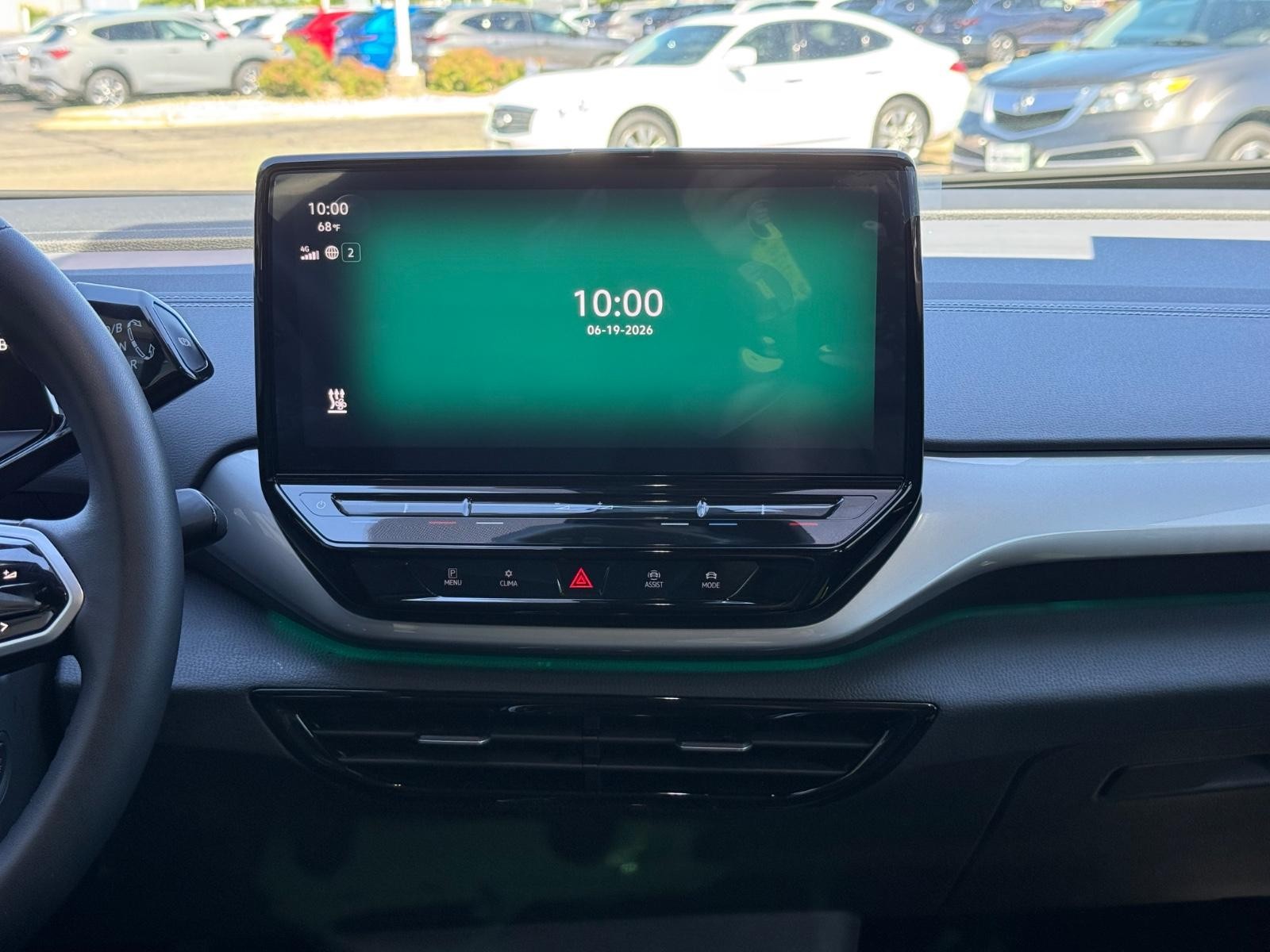Volkswagen ID.4 Vehicle Image 11