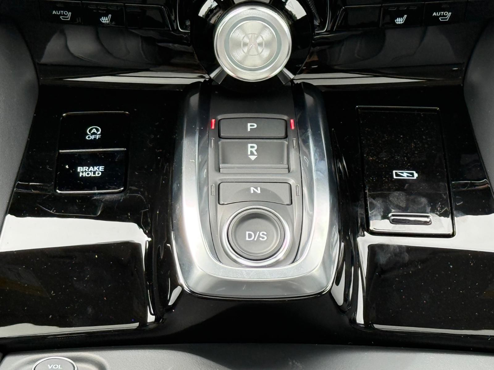 Acura MDX Vehicle Image 08