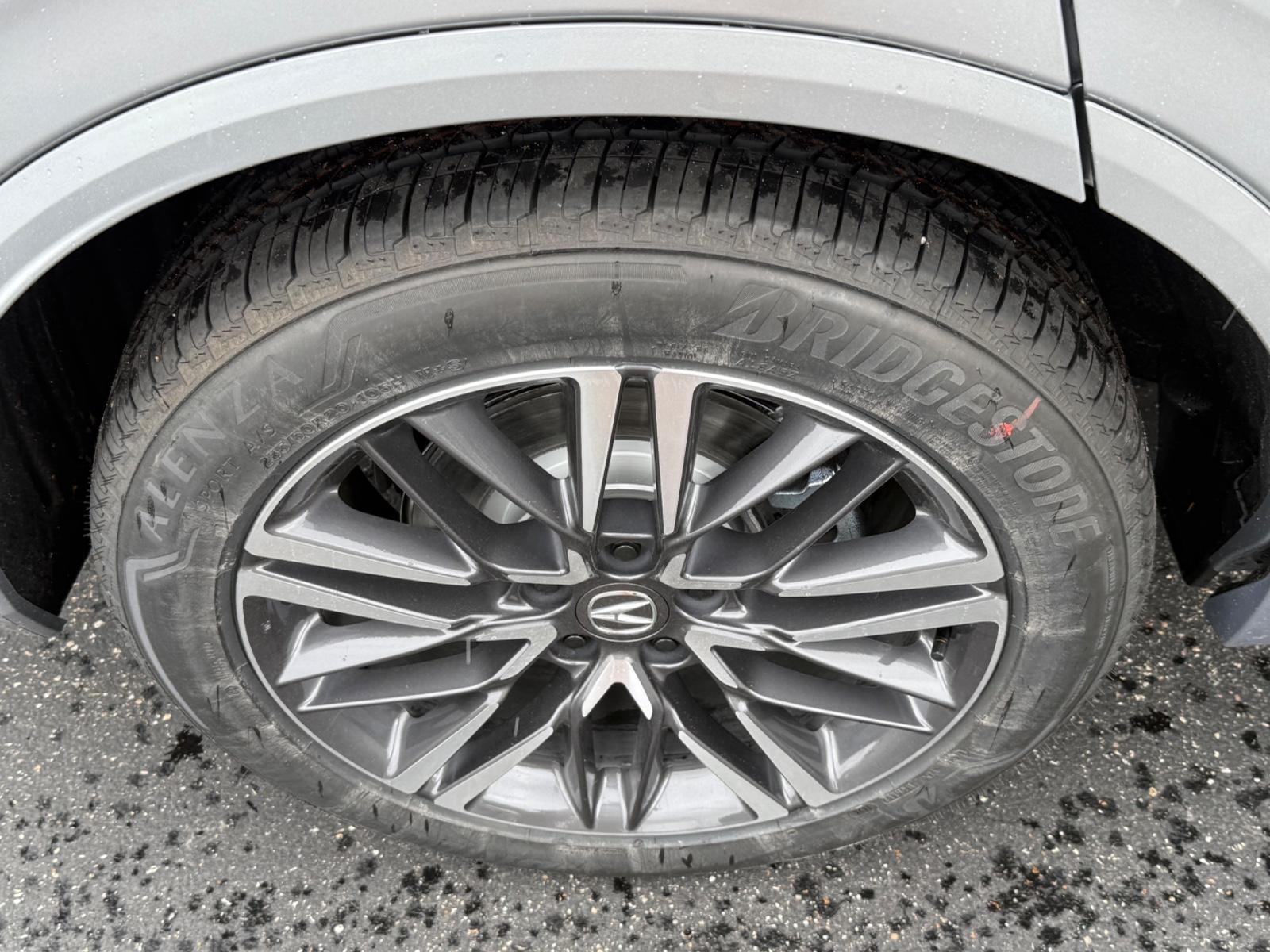 Acura MDX Vehicle Image 04