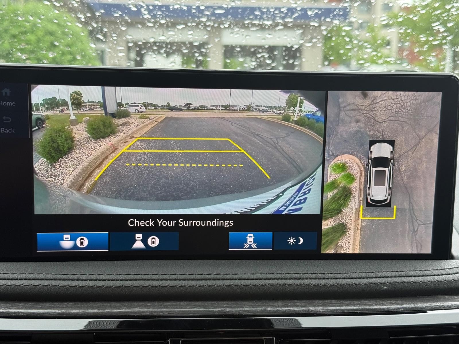 Acura MDX Vehicle Image 14