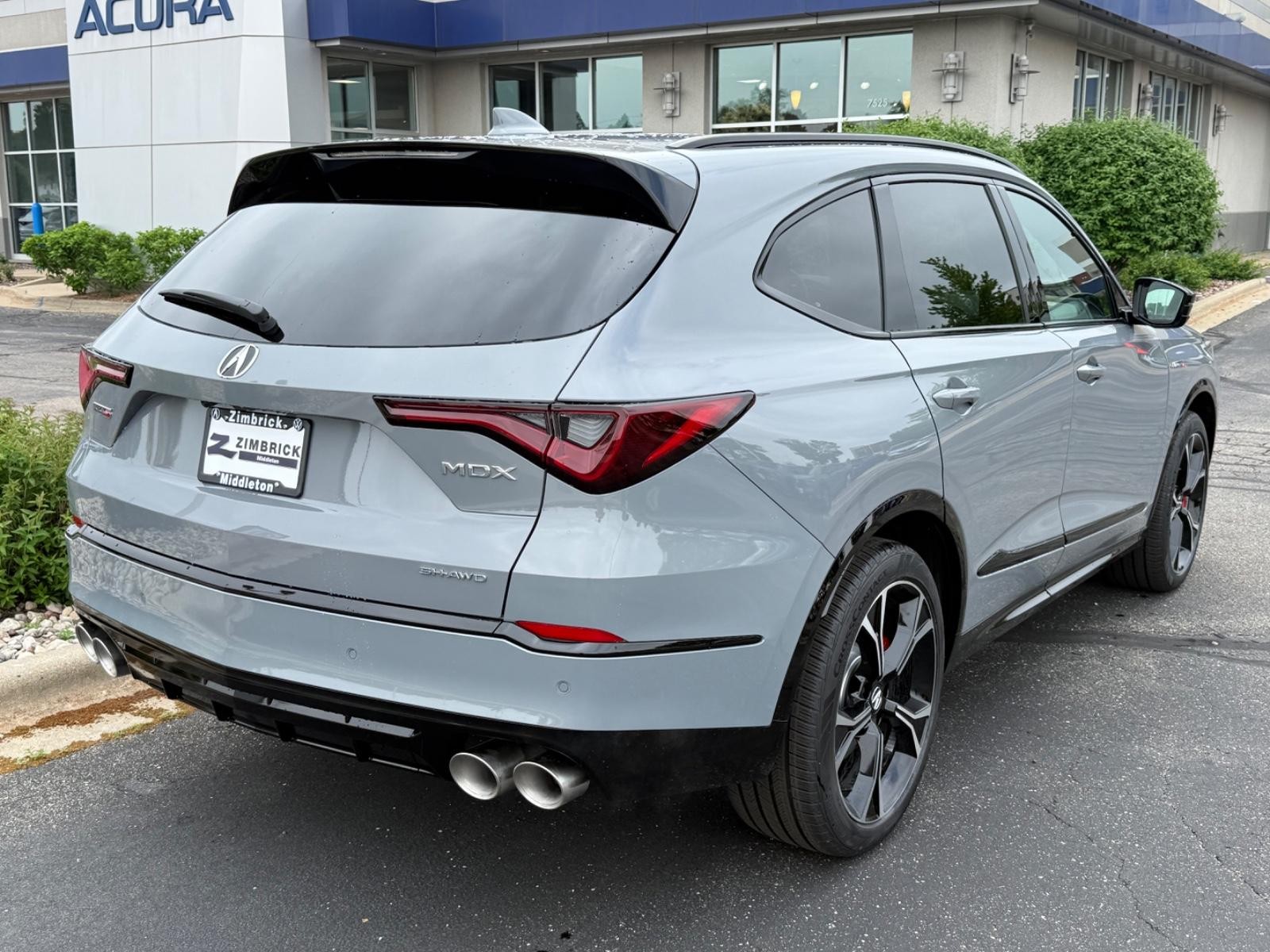 Acura MDX Vehicle Image 03