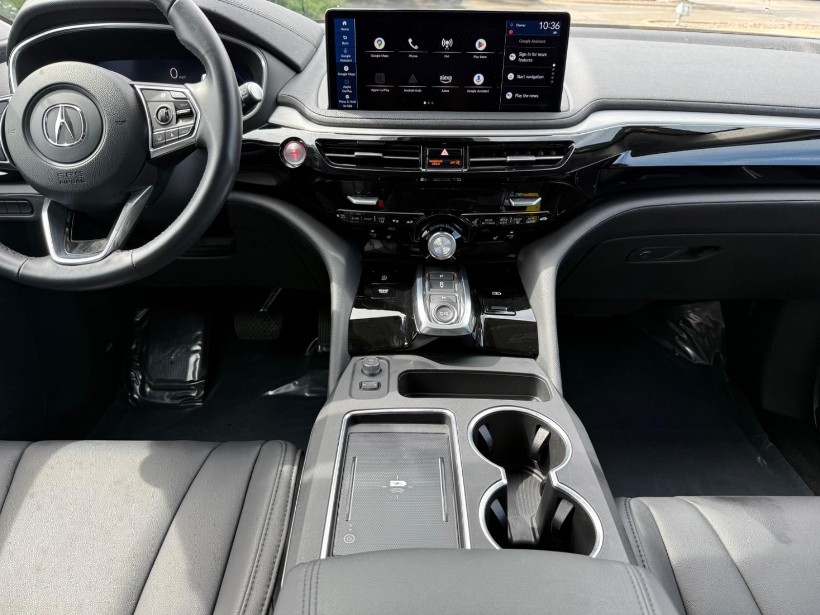 Acura MDX Vehicle Full-screen Gallery Image 10