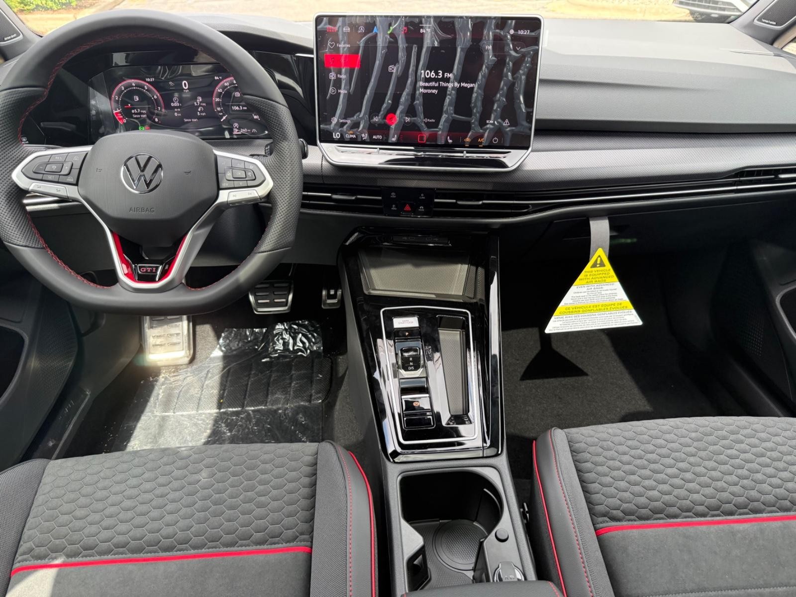 Volkswagen Golf GTI Vehicle Image 06