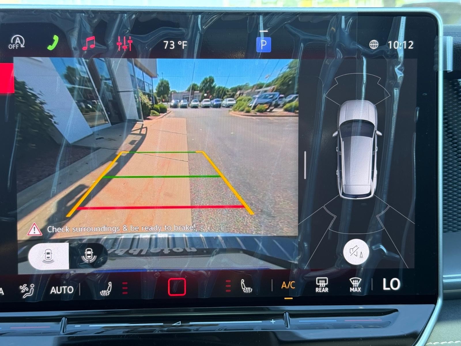 Volkswagen Tiguan Vehicle Image 13