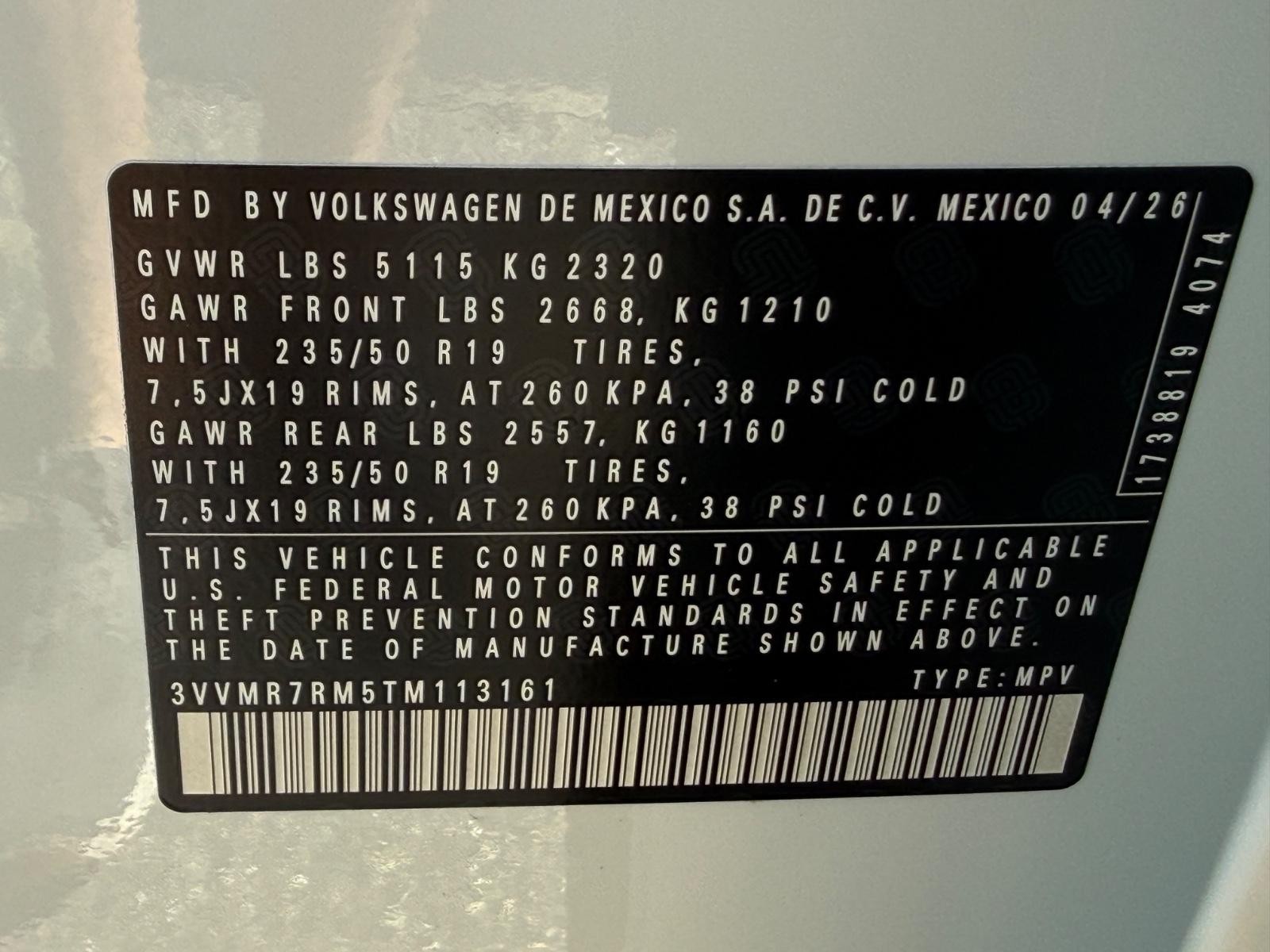 Volkswagen Tiguan Vehicle Image 17
