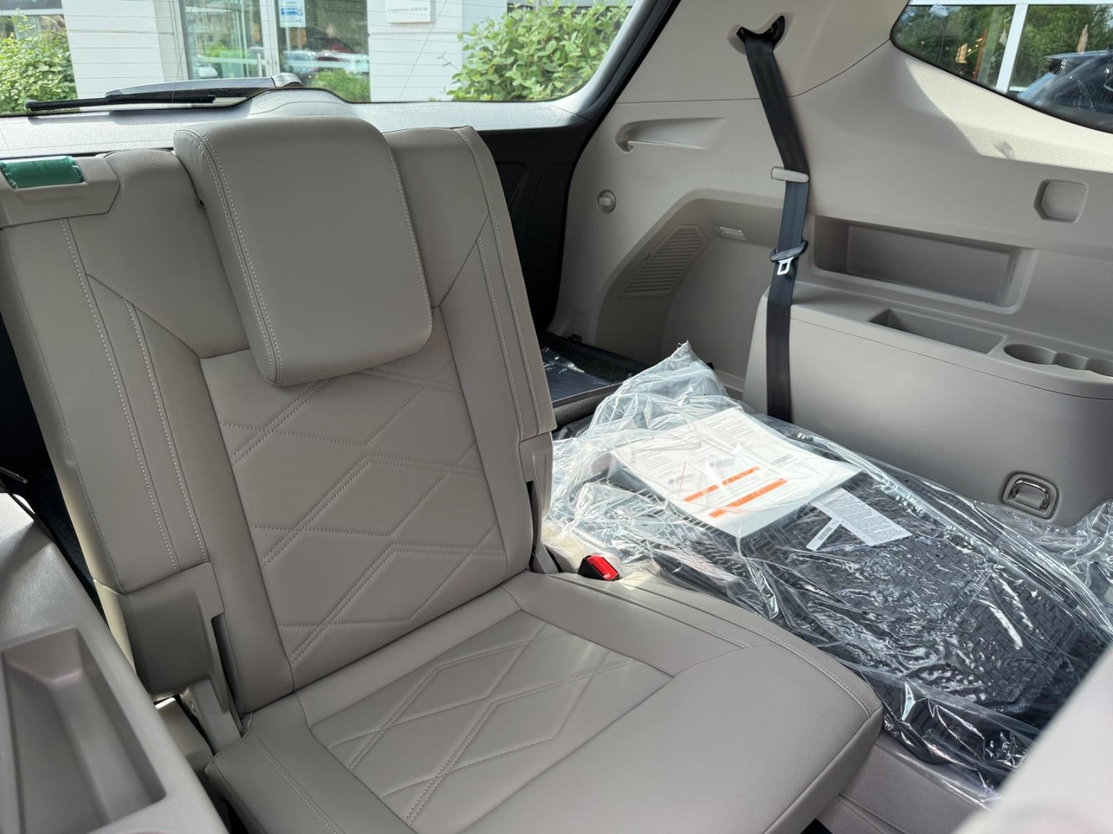 Volkswagen Atlas Vehicle Image 06
