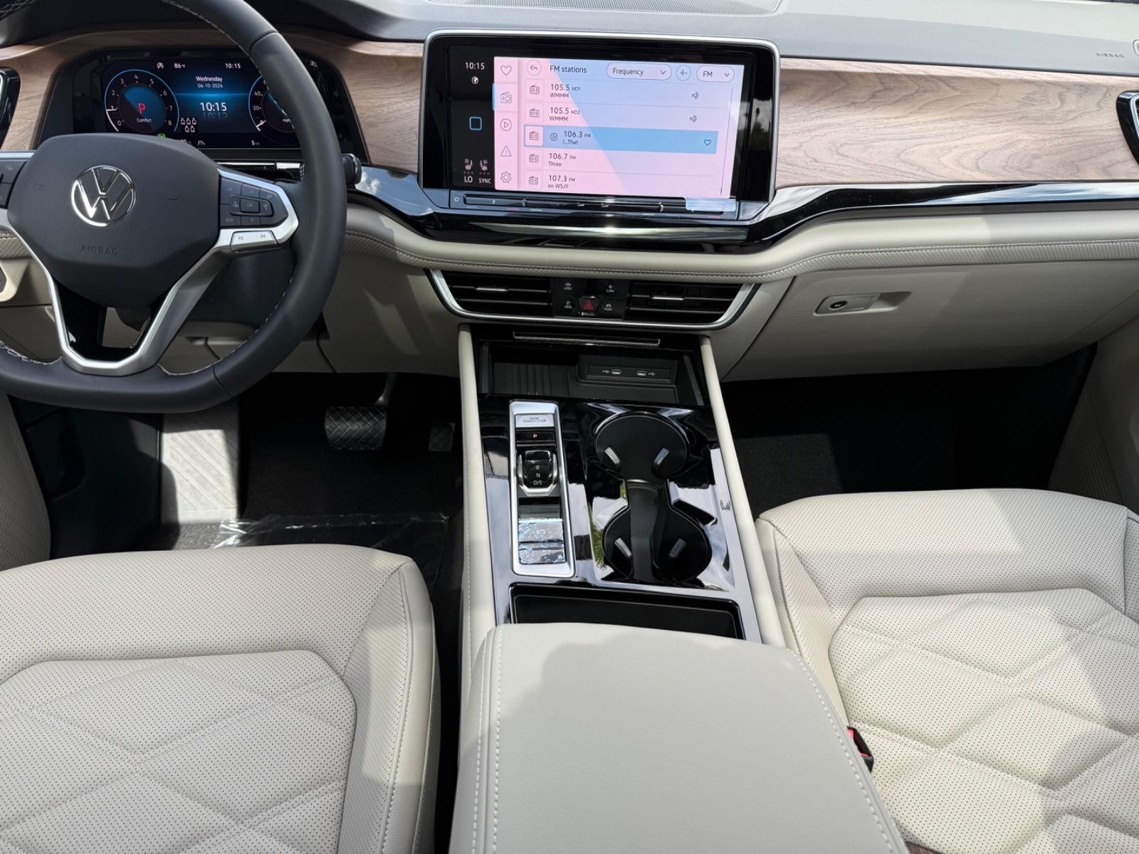 Volkswagen Atlas Vehicle Image 07