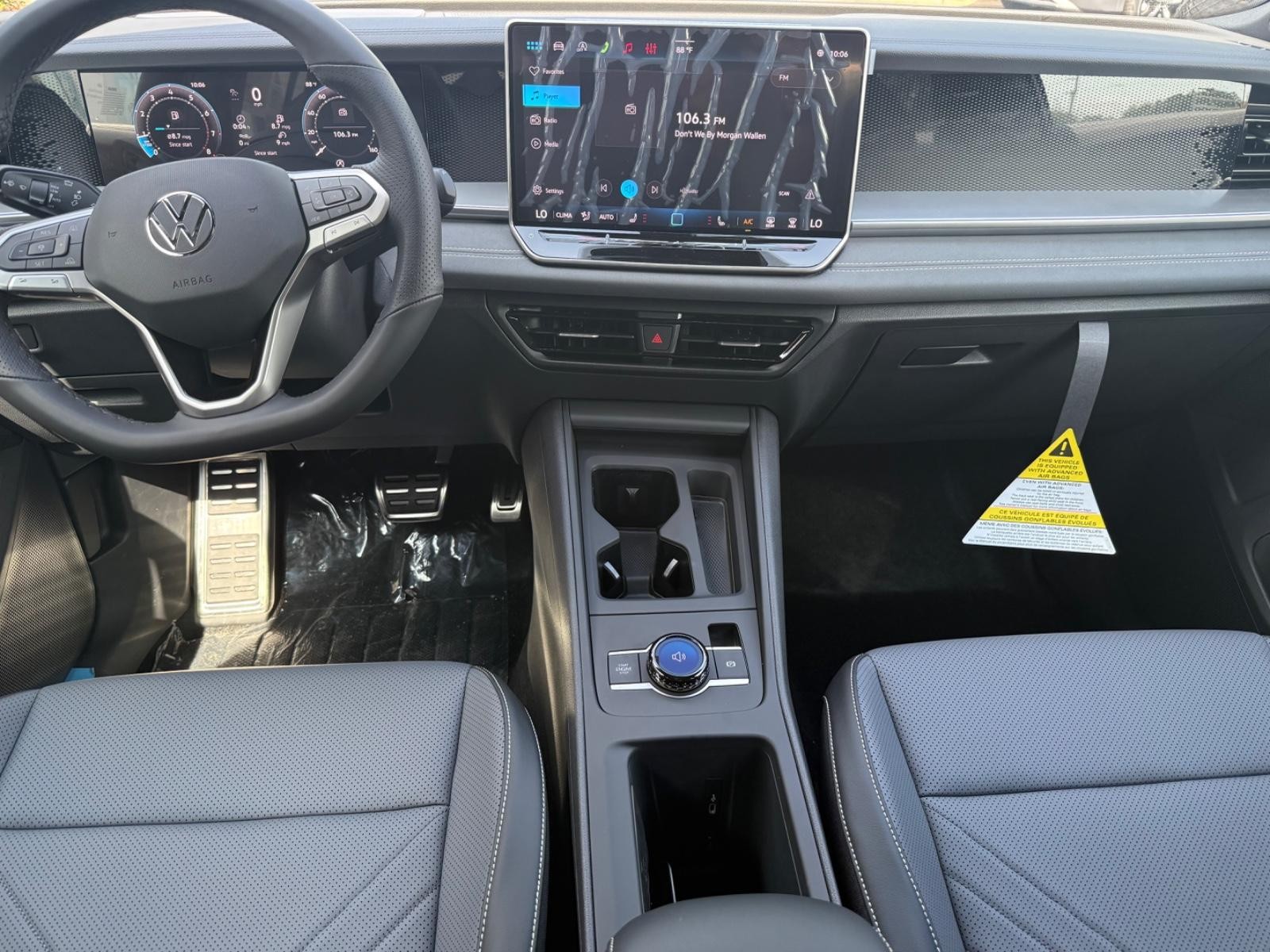 Volkswagen Tiguan Vehicle Image 06