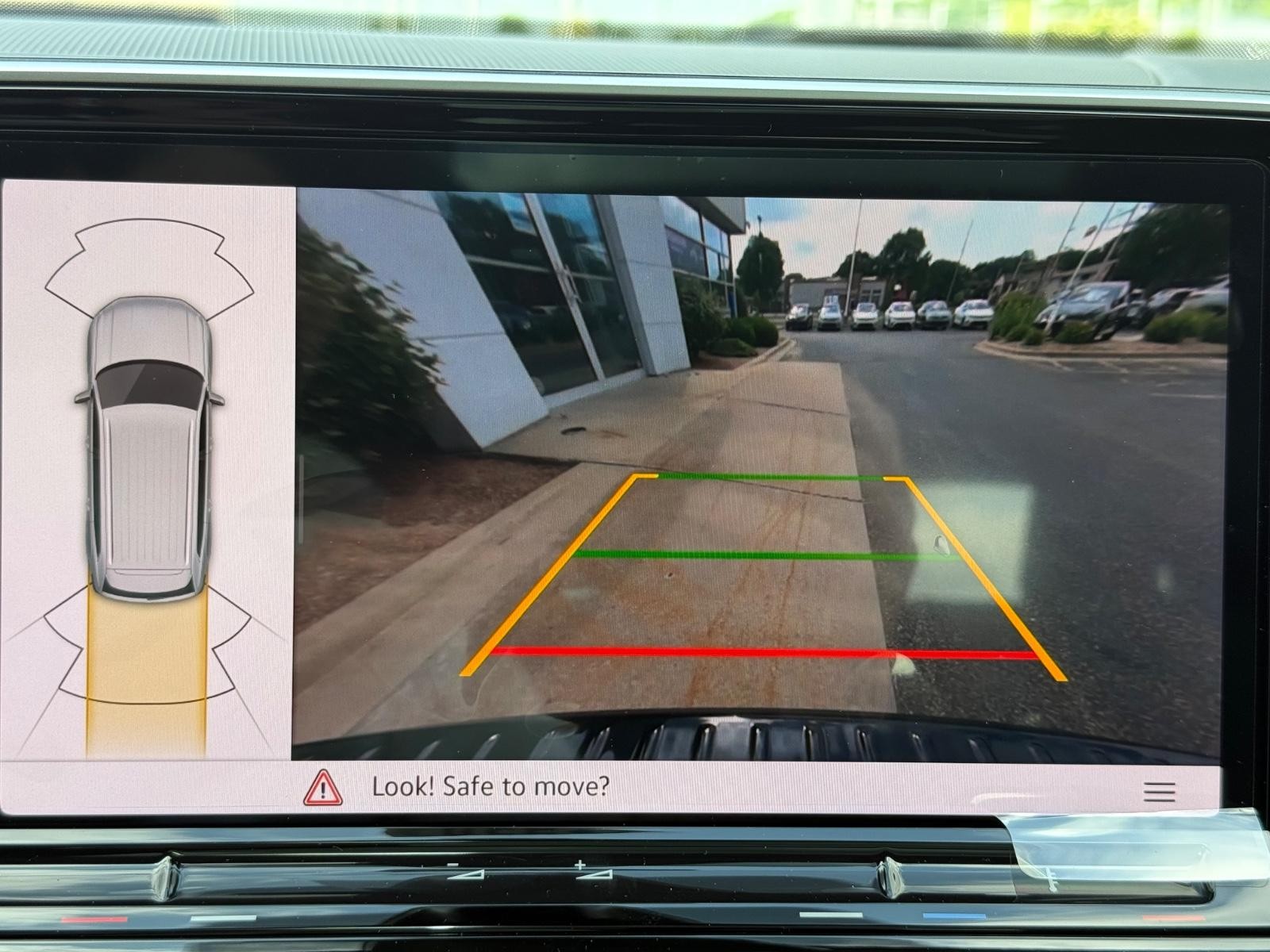 Volkswagen Atlas Vehicle Image 14