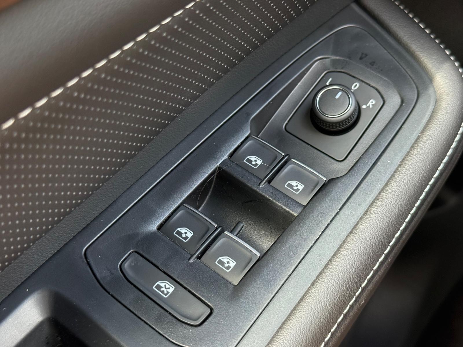 Volkswagen Atlas Vehicle Image 16