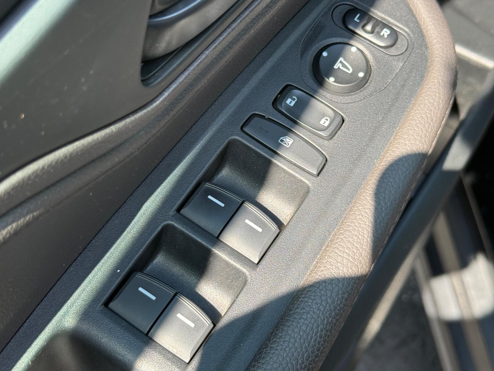 Honda Odyssey Vehicle Image 24