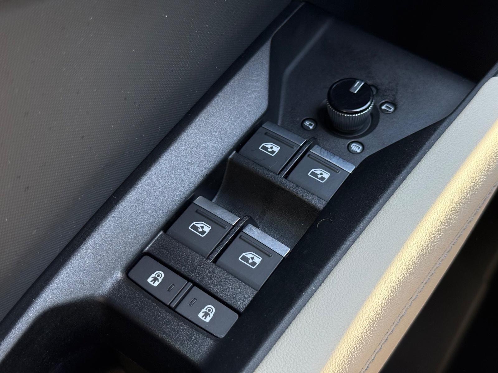 Audi Q4 e-tron Vehicle Image 21