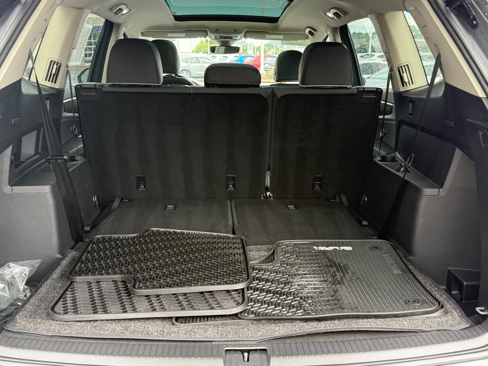 Volkswagen Atlas Vehicle Image 05