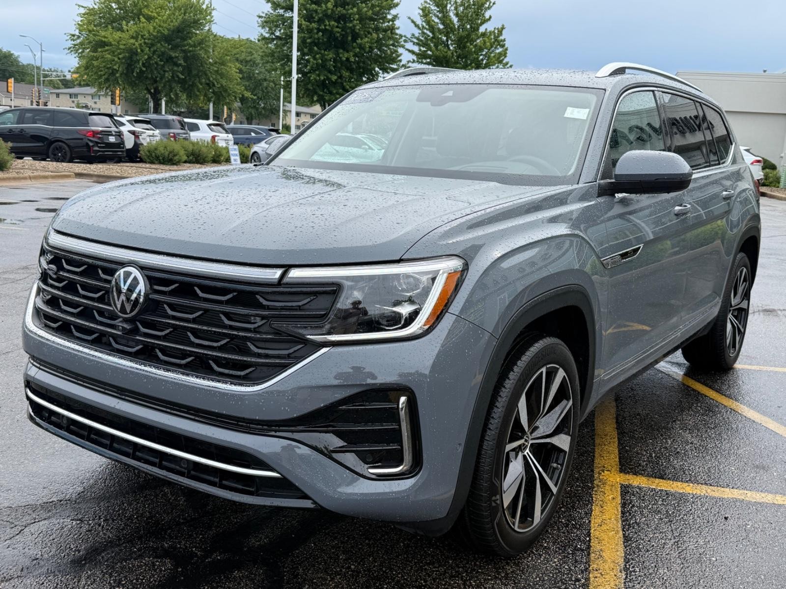 Volkswagen Atlas Vehicle Image 08