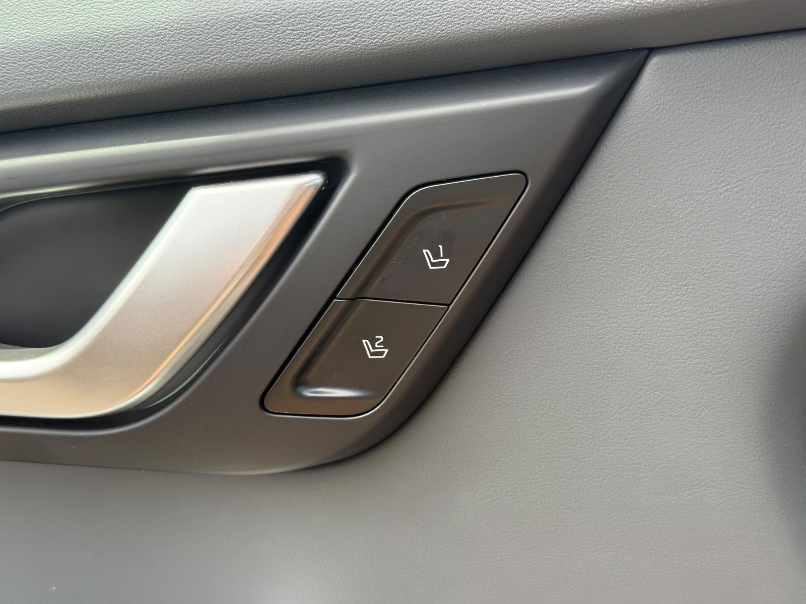 Kia EV6 Vehicle Image 16