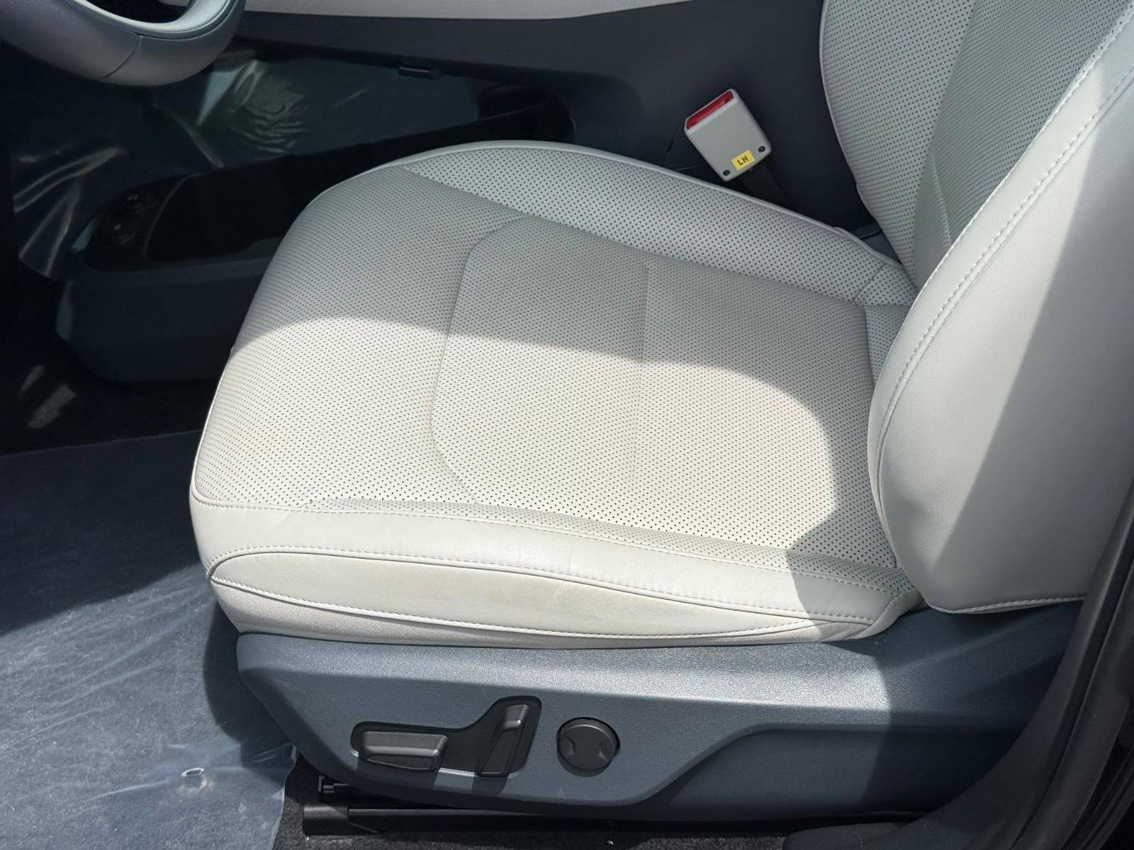 Kia EV6 Vehicle Image 23