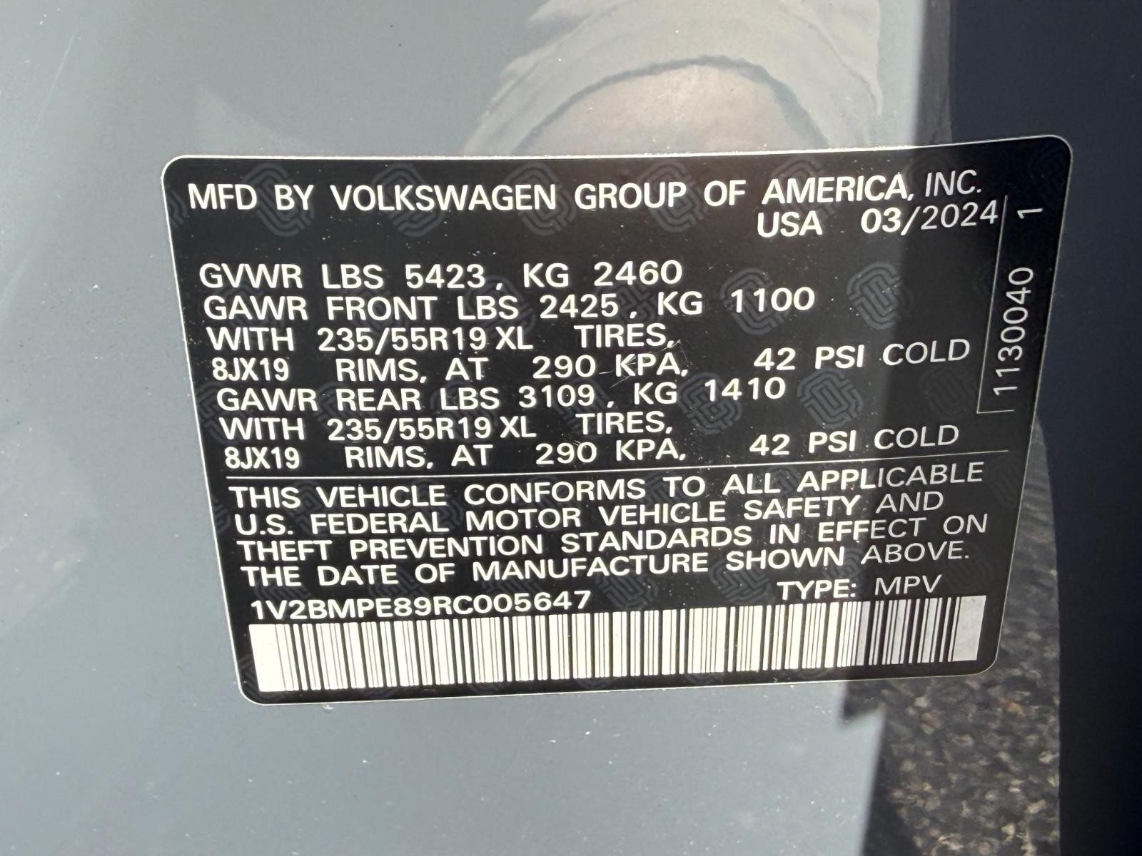 Volkswagen ID.4 Vehicle Image 21