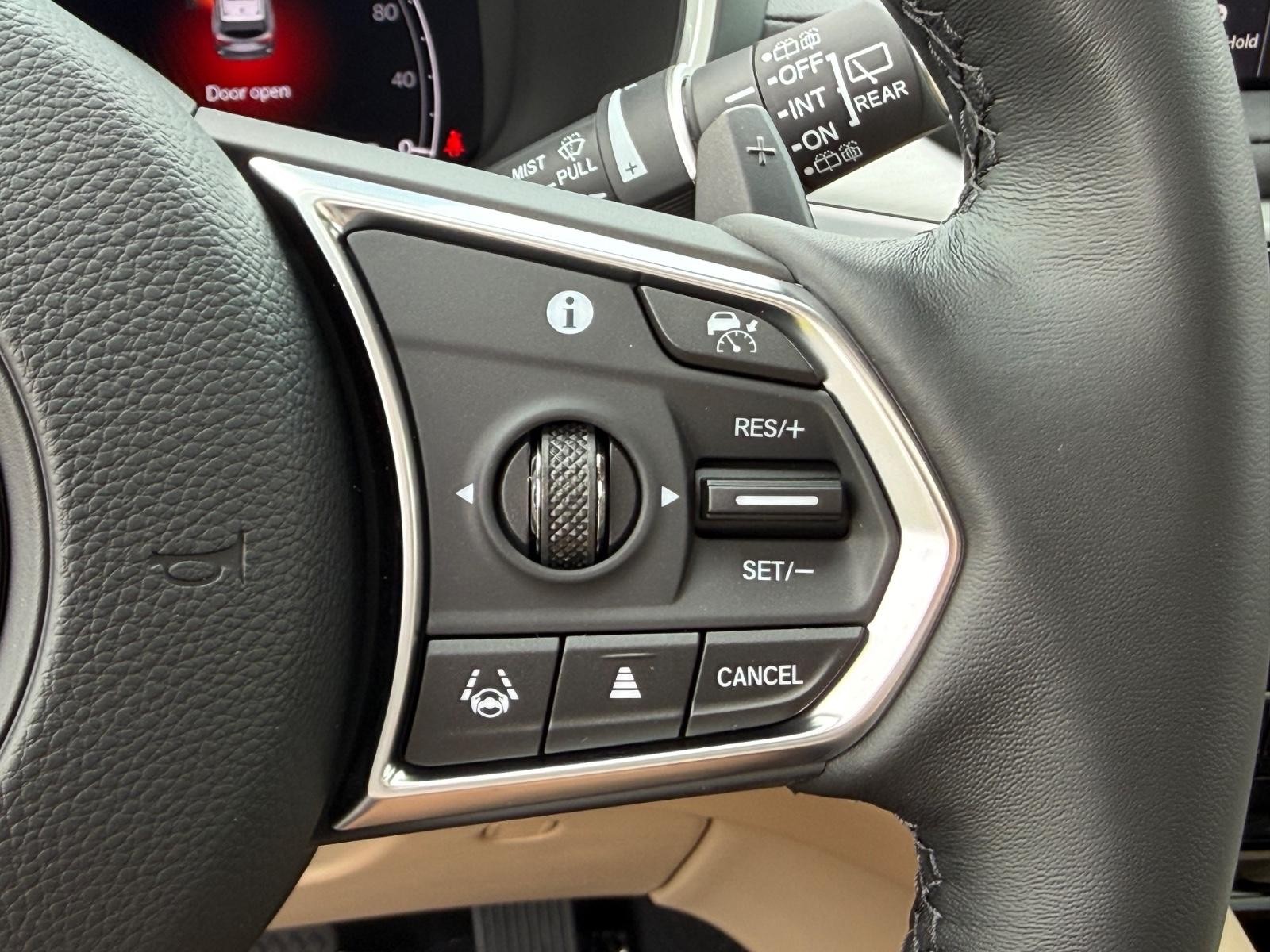 Acura MDX Vehicle Image 13