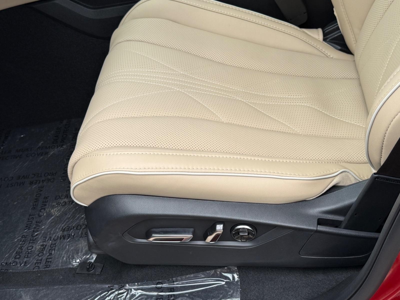 Acura MDX Vehicle Image 17