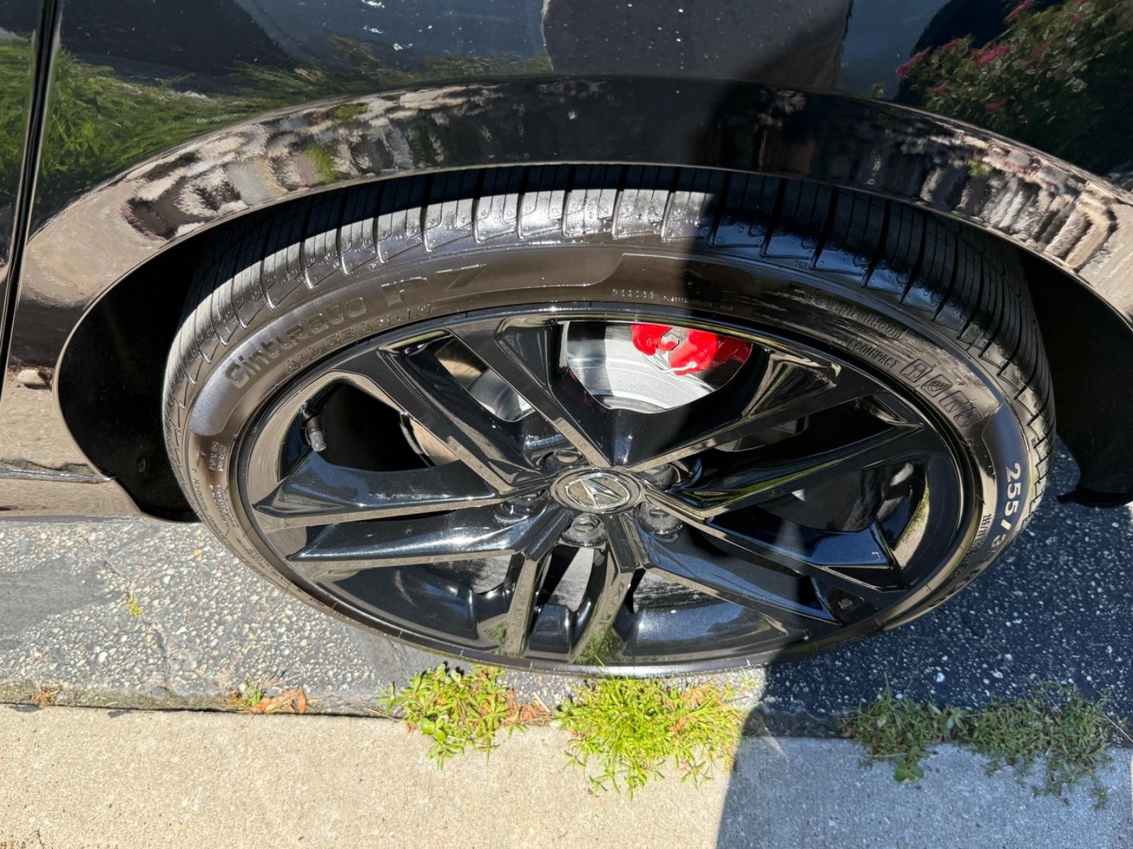 Acura TLX Vehicle Full-screen Gallery Image 07