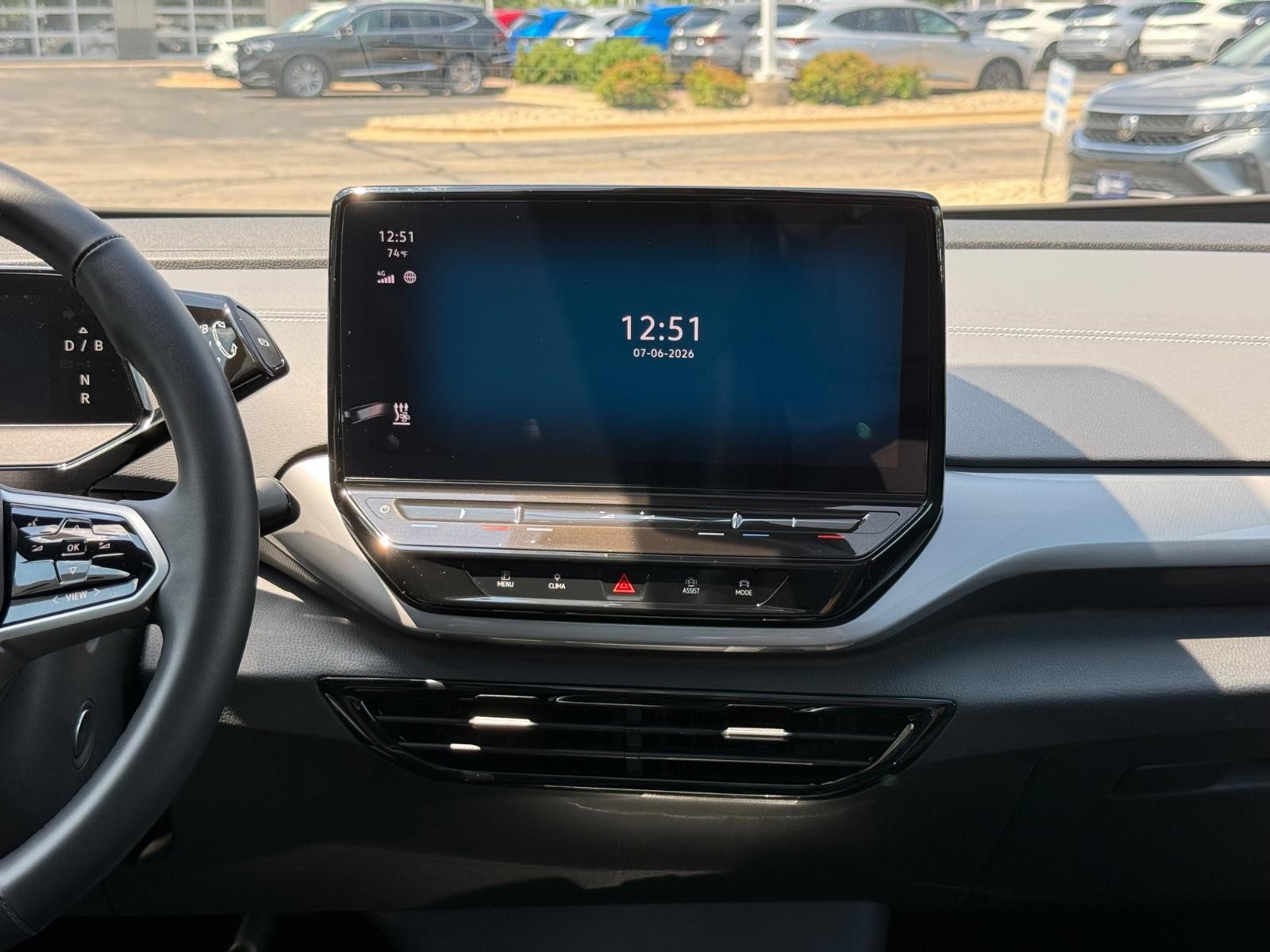 Volkswagen ID.4 Vehicle Image 11