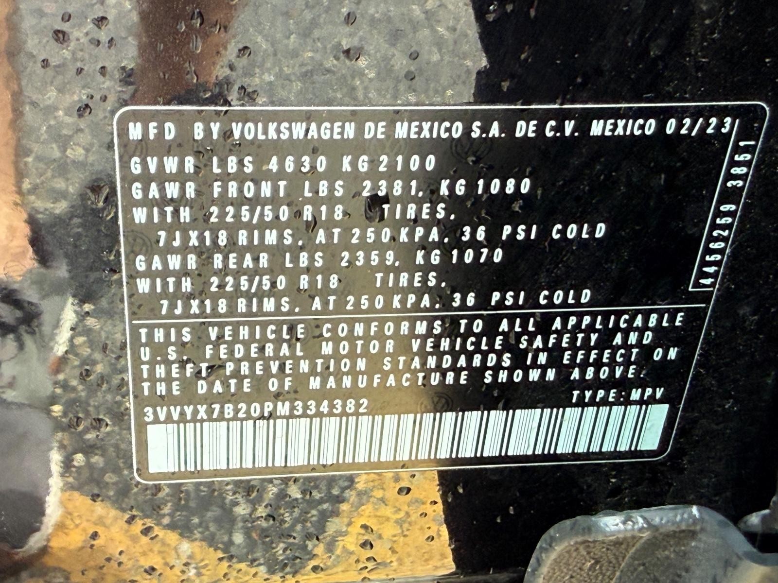 Volkswagen Taos Vehicle Image 23