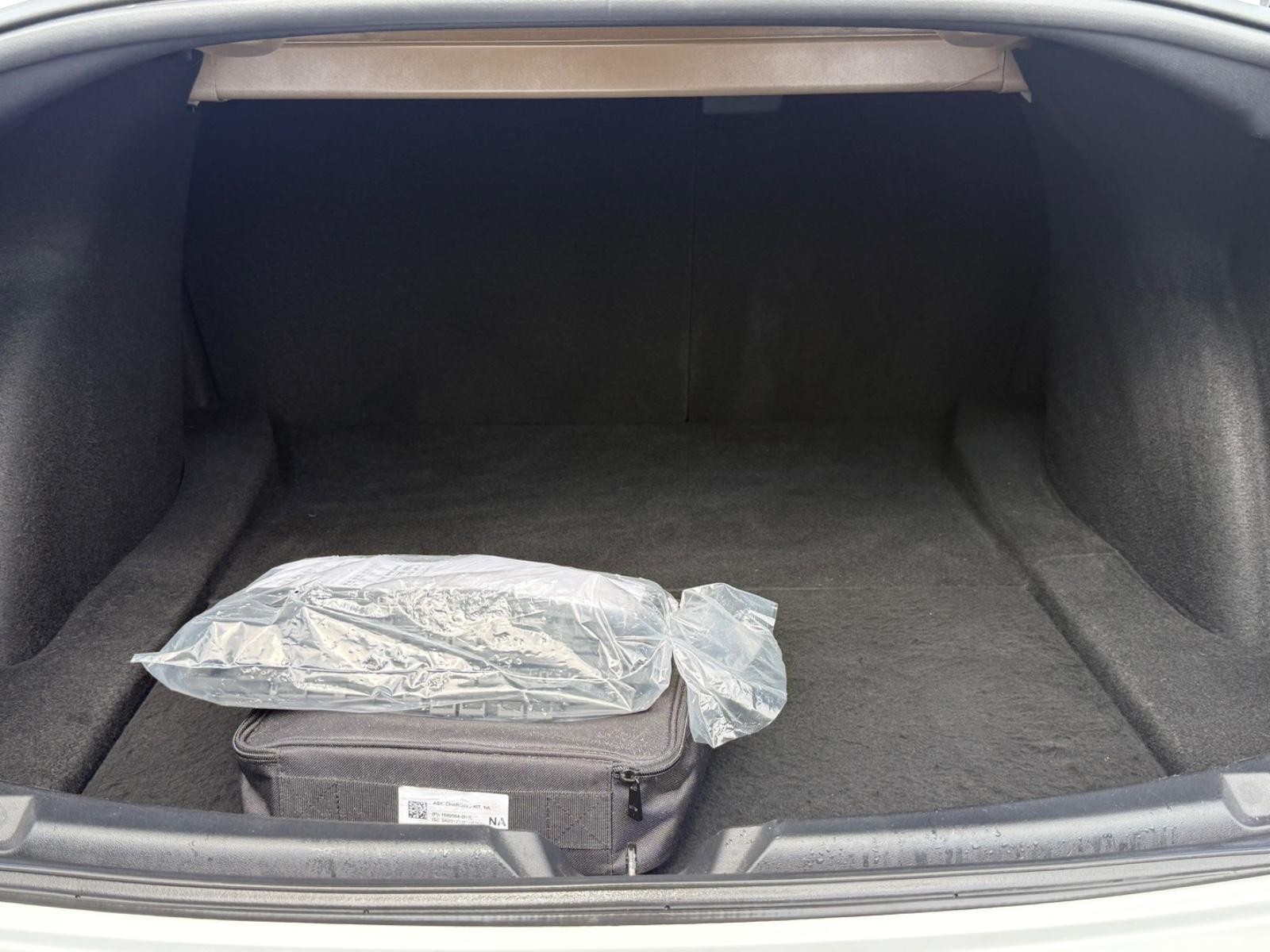 Tesla Model 3 Vehicle Image 05