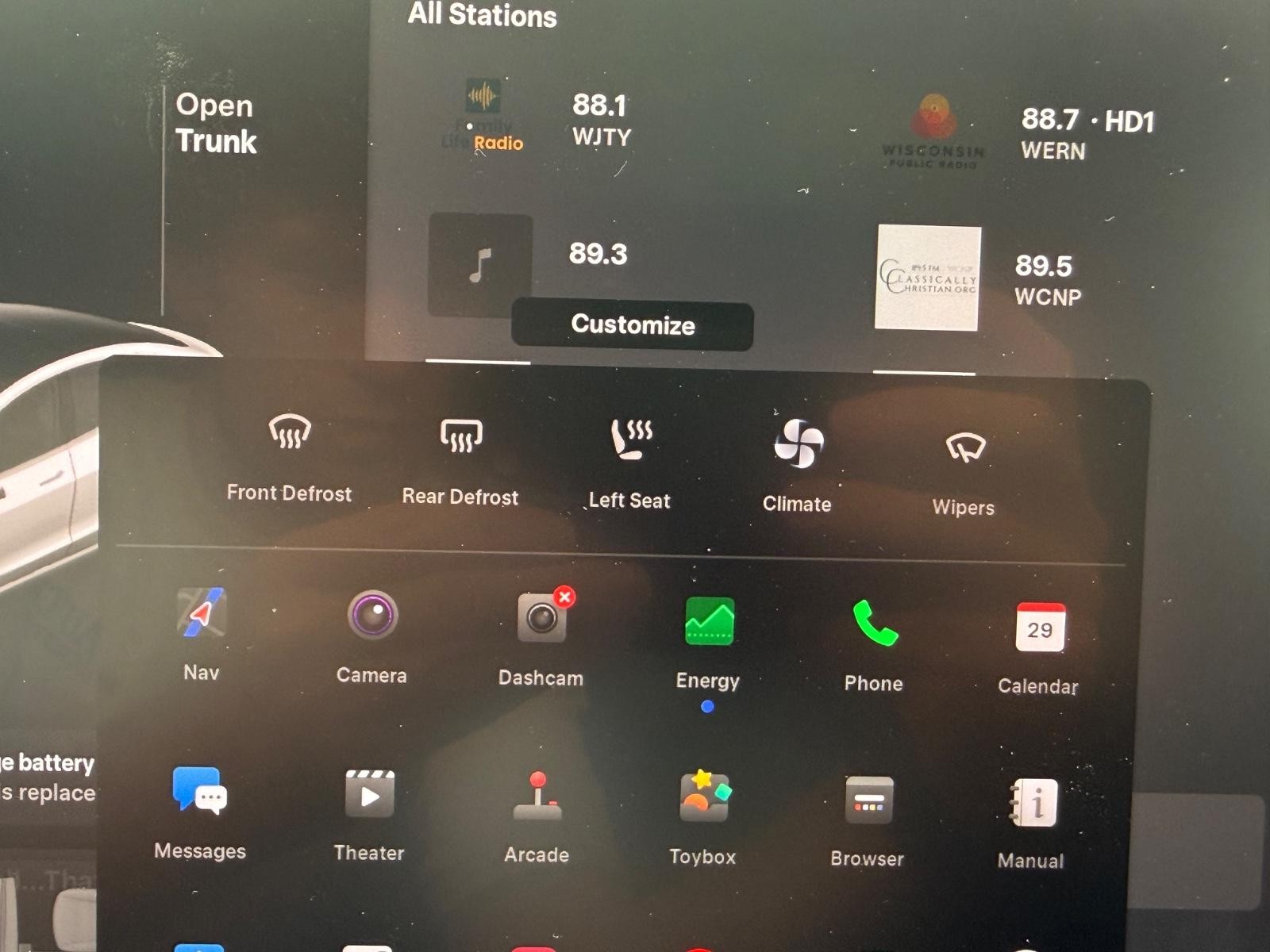 Tesla Model 3 Vehicle Image 19