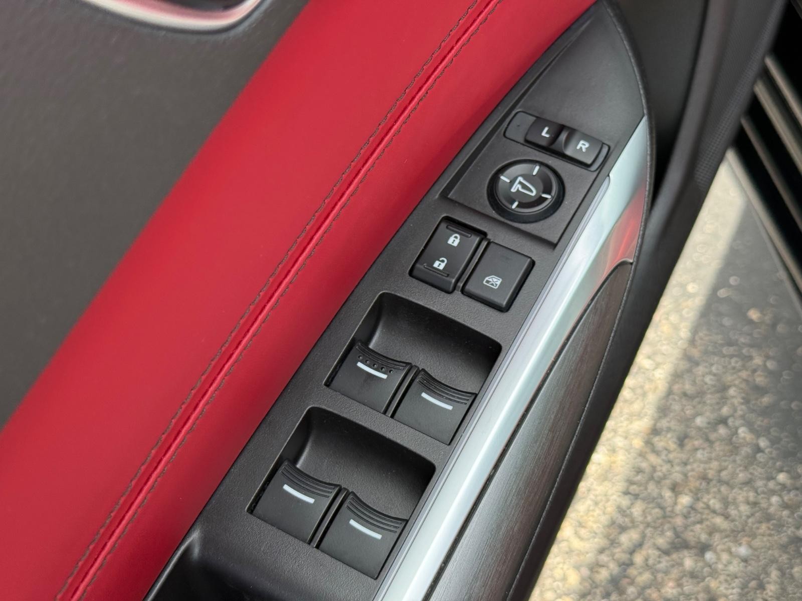 Acura TLX Vehicle Image 22