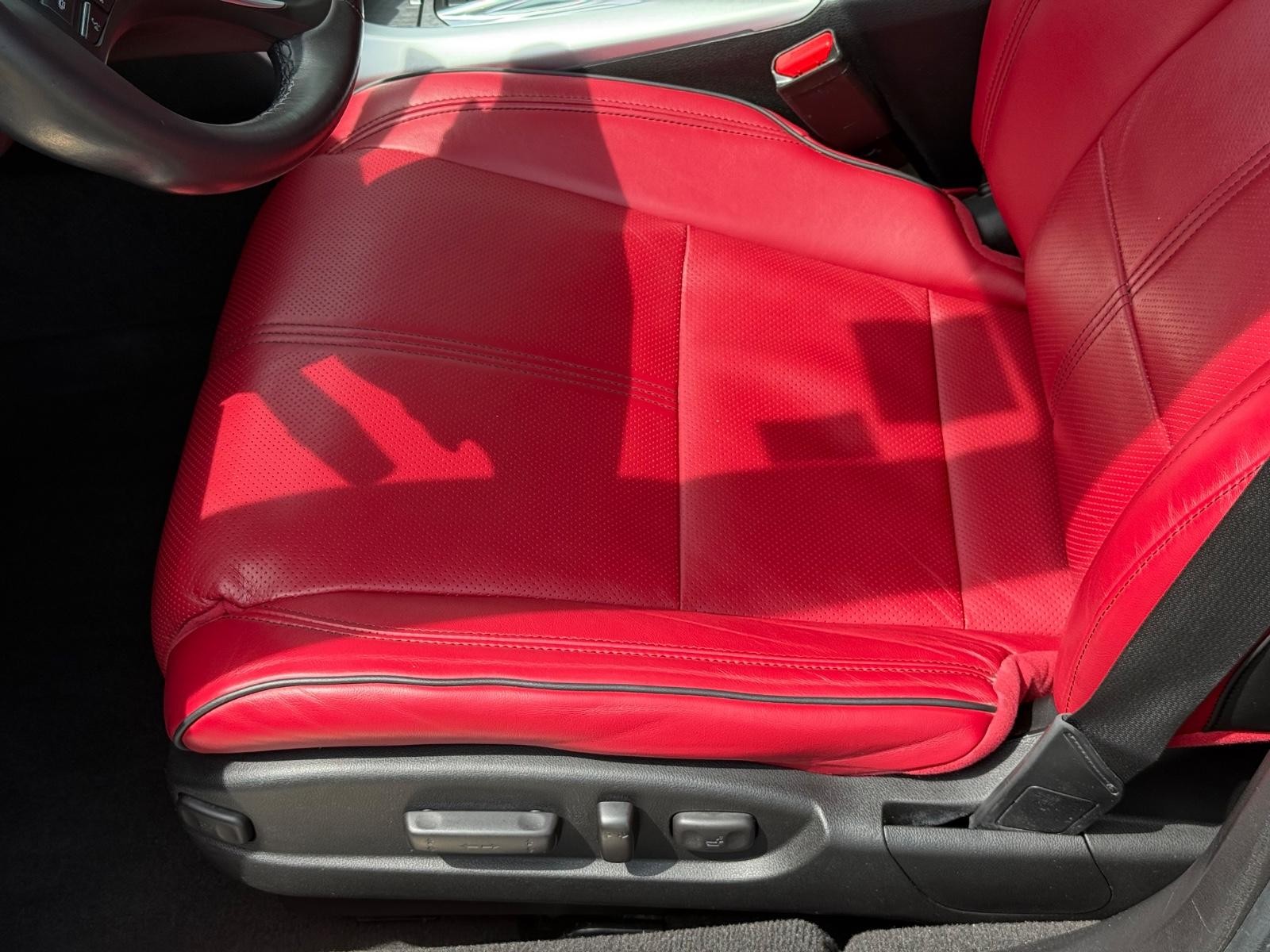 Acura TLX Vehicle Image 23