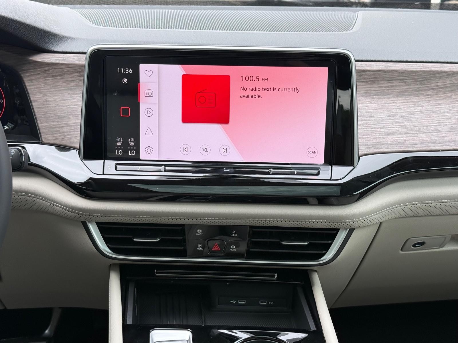 Volkswagen Atlas Vehicle Image 08