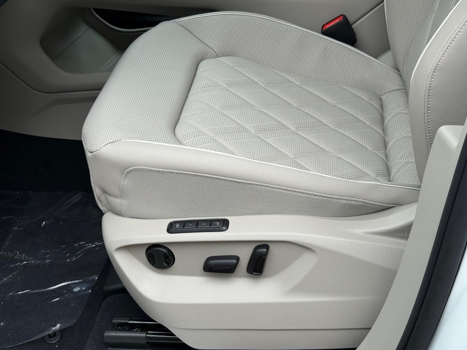 Volkswagen Atlas Vehicle Image 17