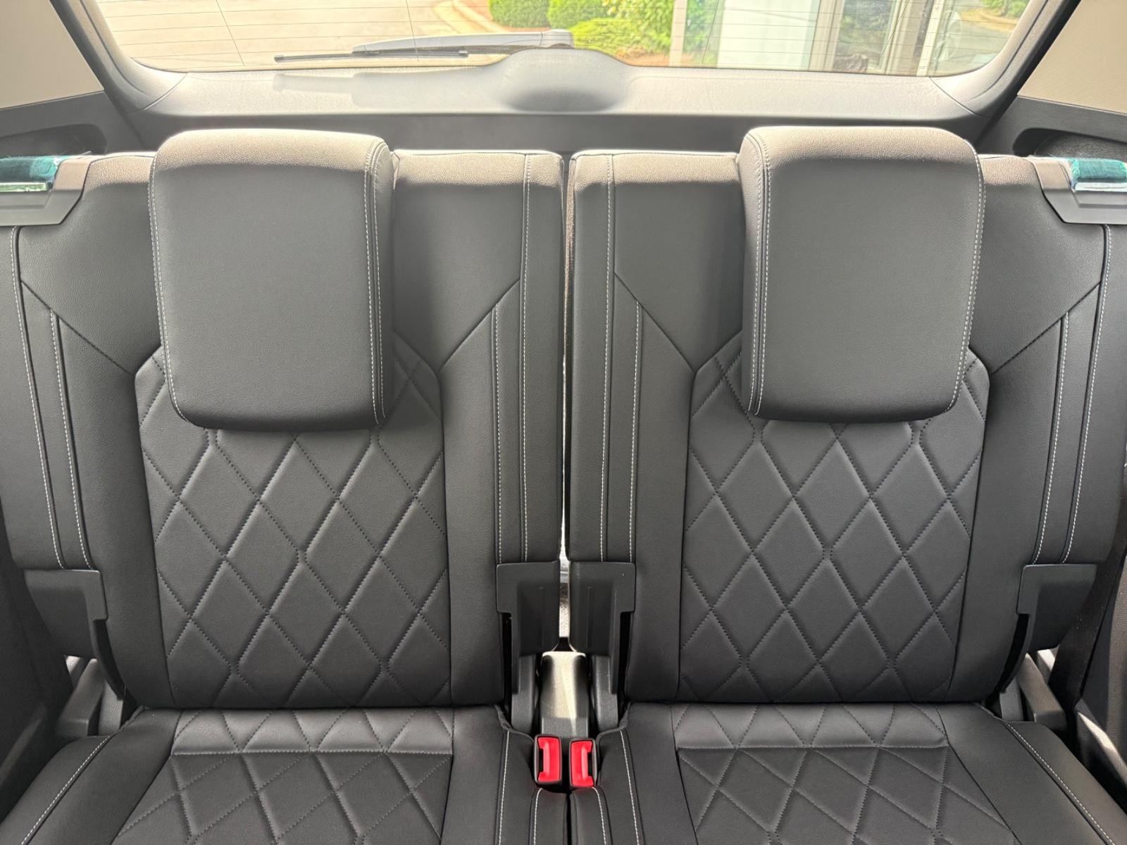 Volkswagen Atlas Vehicle Image 06