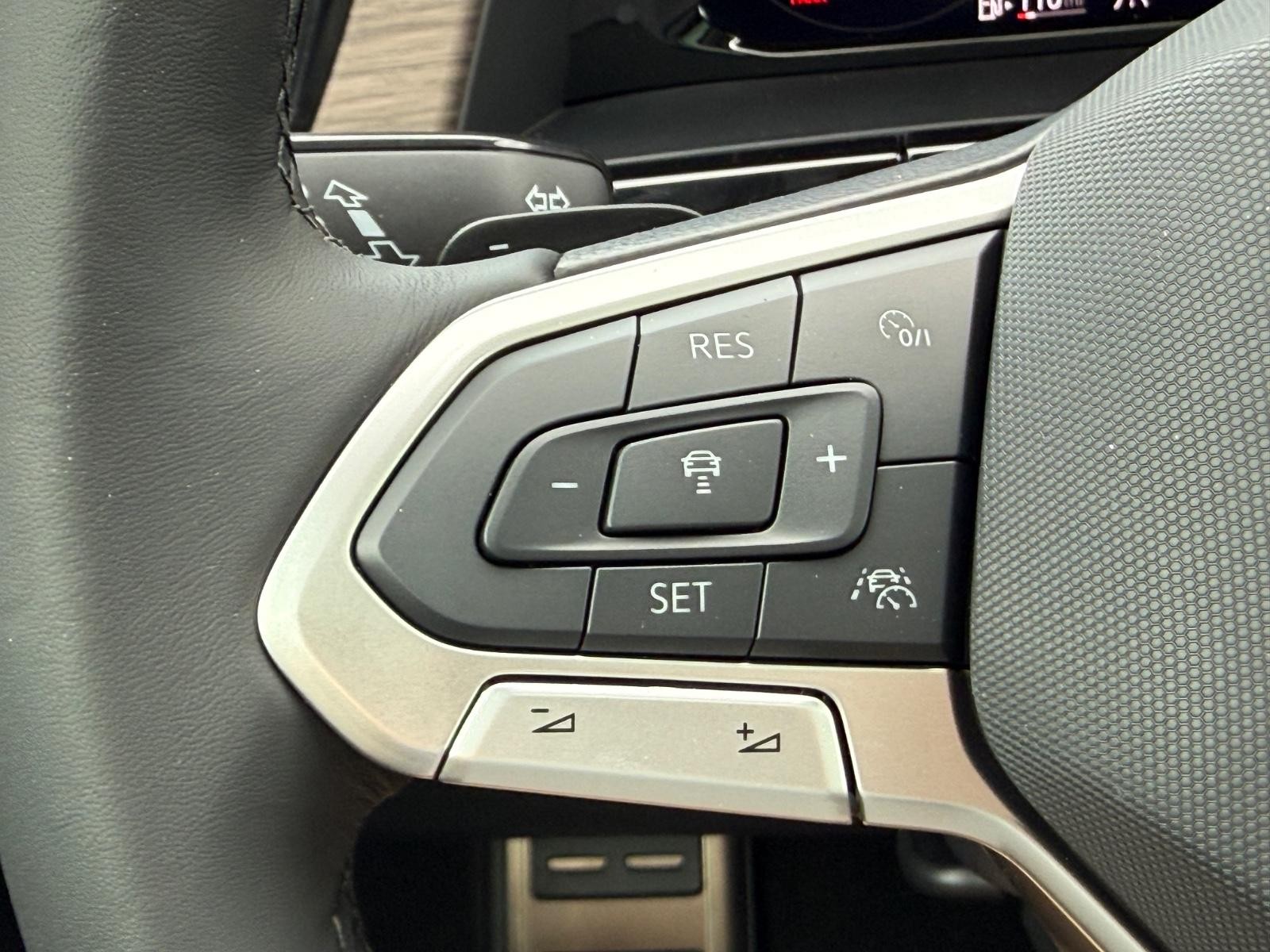 Volkswagen Atlas Vehicle Image 12