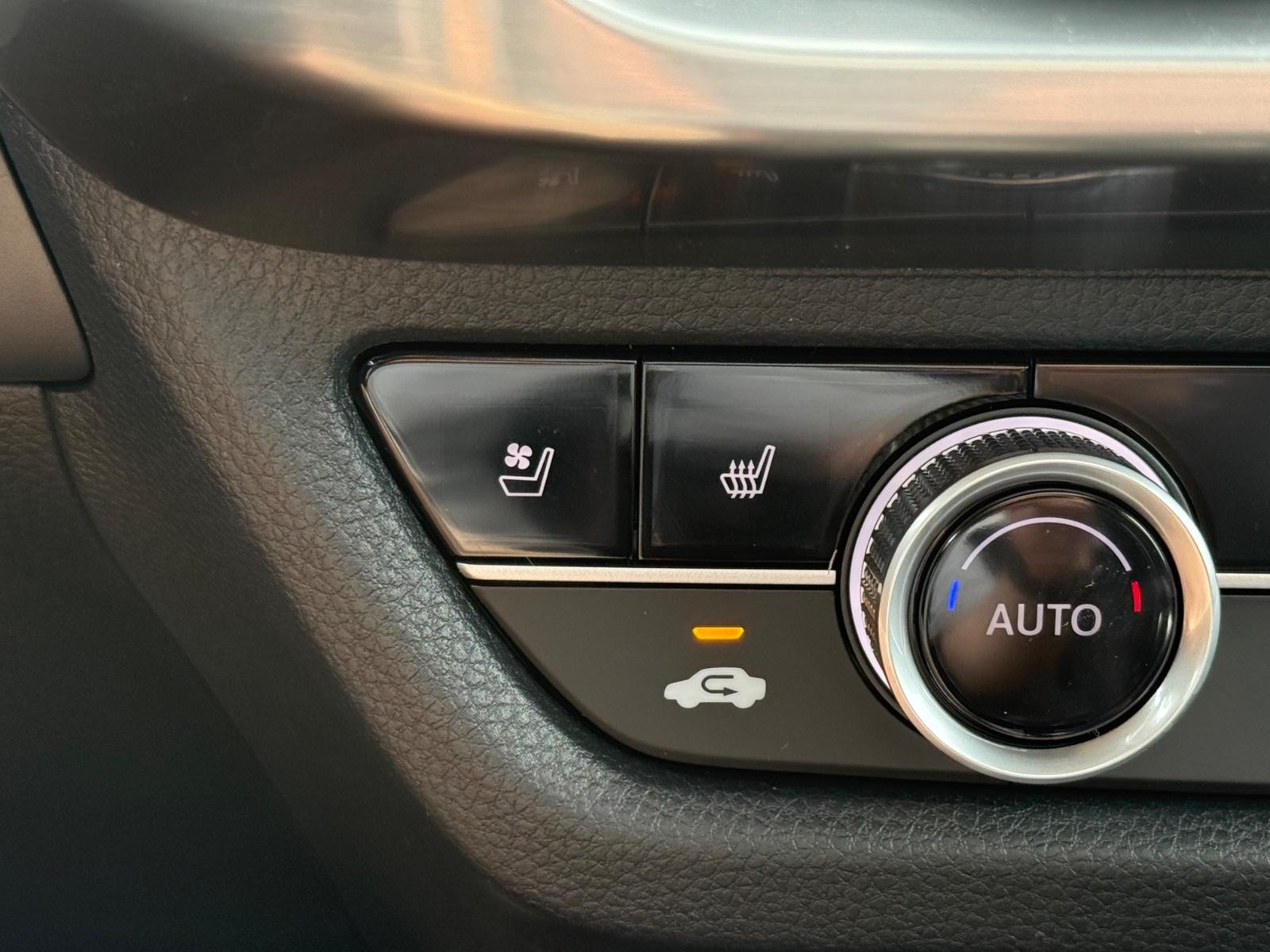 Acura ADX Vehicle Image 16