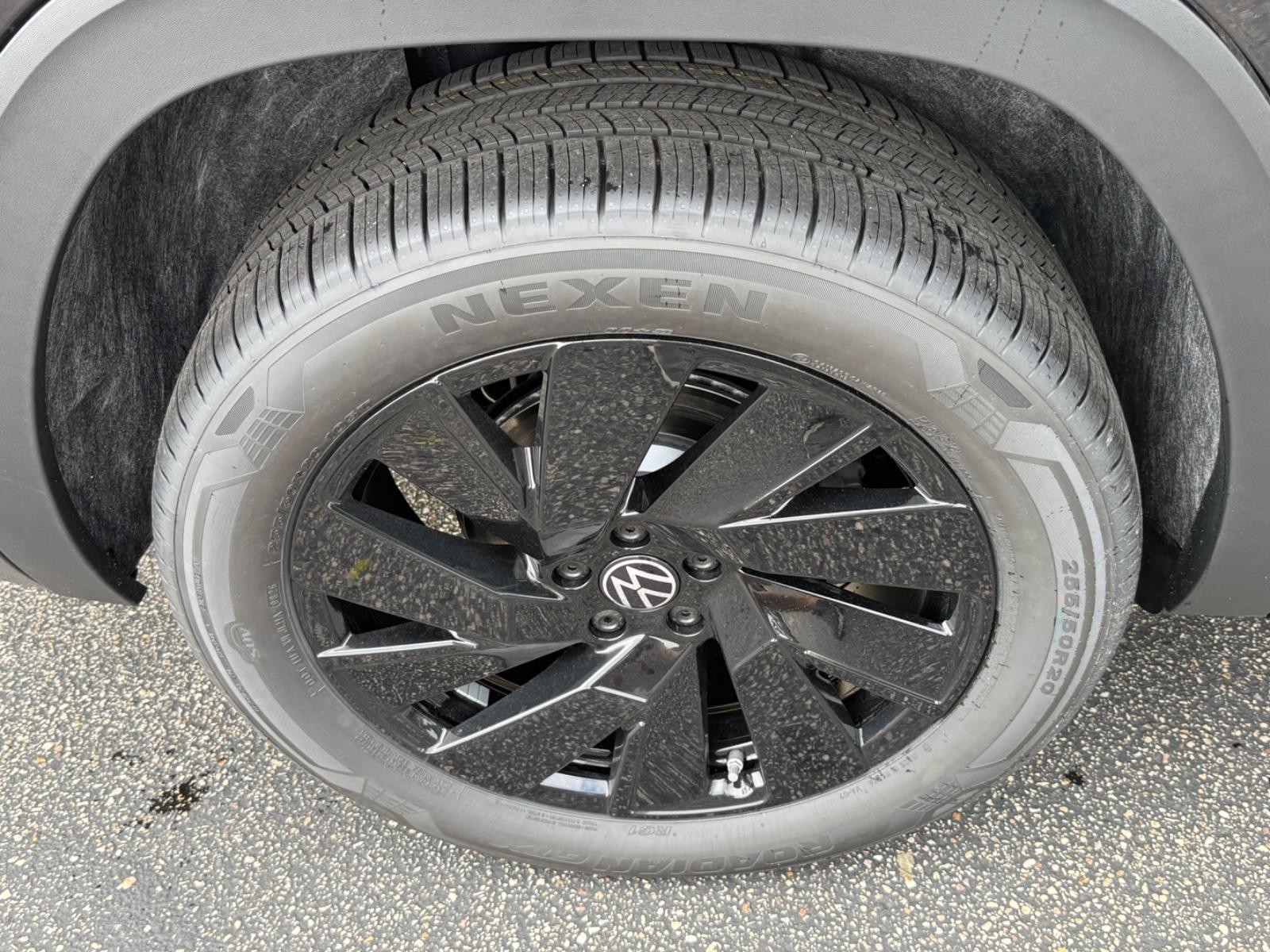 Volkswagen Atlas Vehicle Image 04
