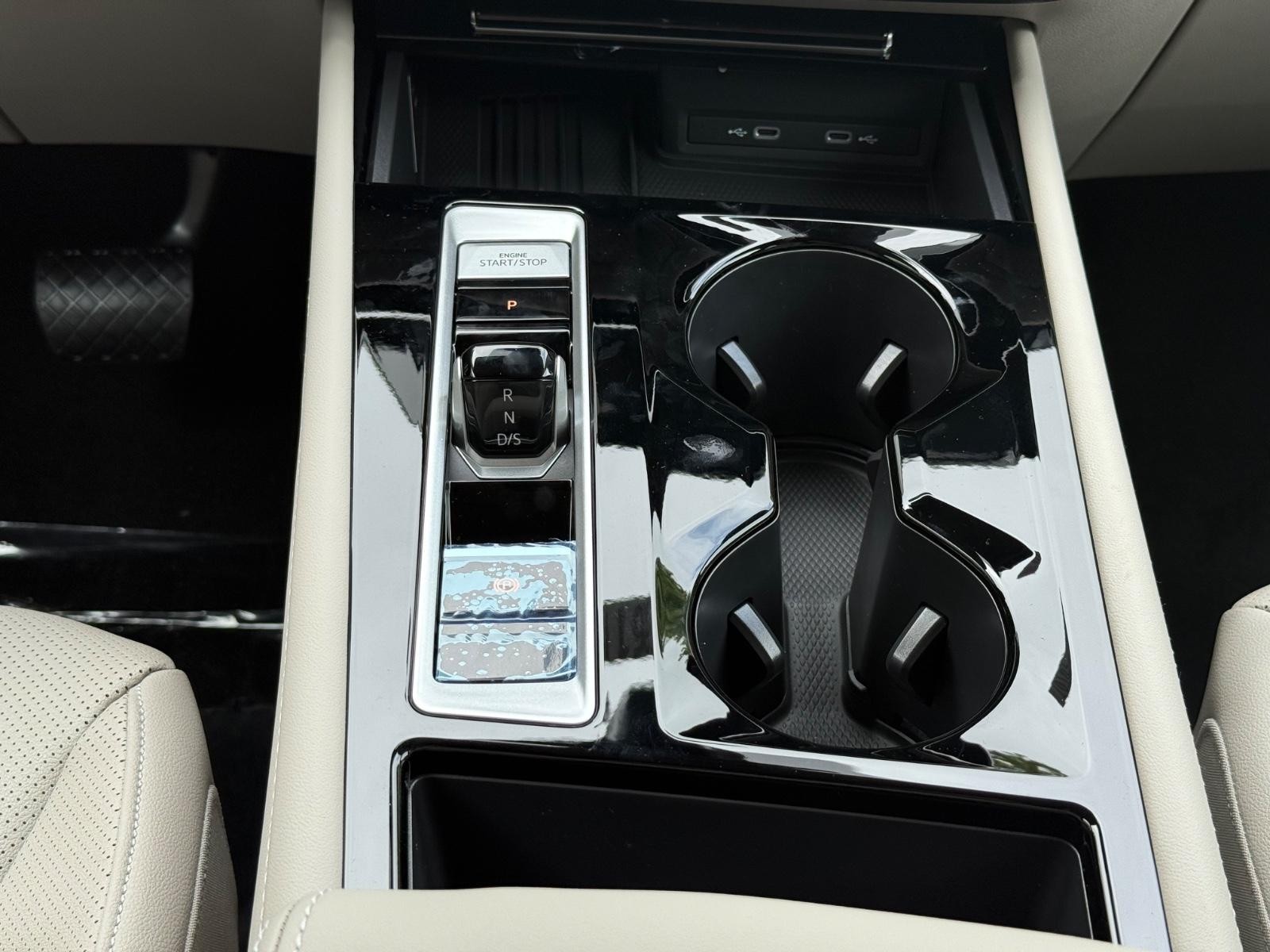 Volkswagen Atlas Vehicle Image 09