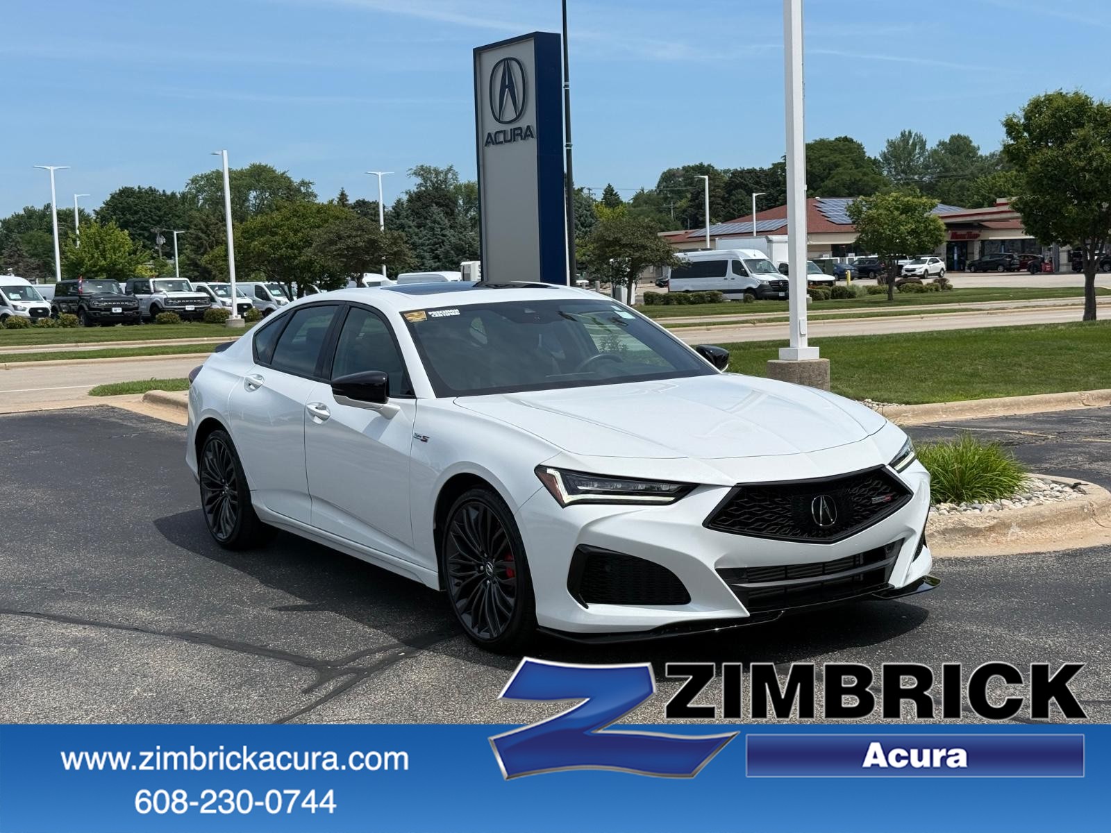 Acura TLX Vehicle Full-screen Gallery Image 01