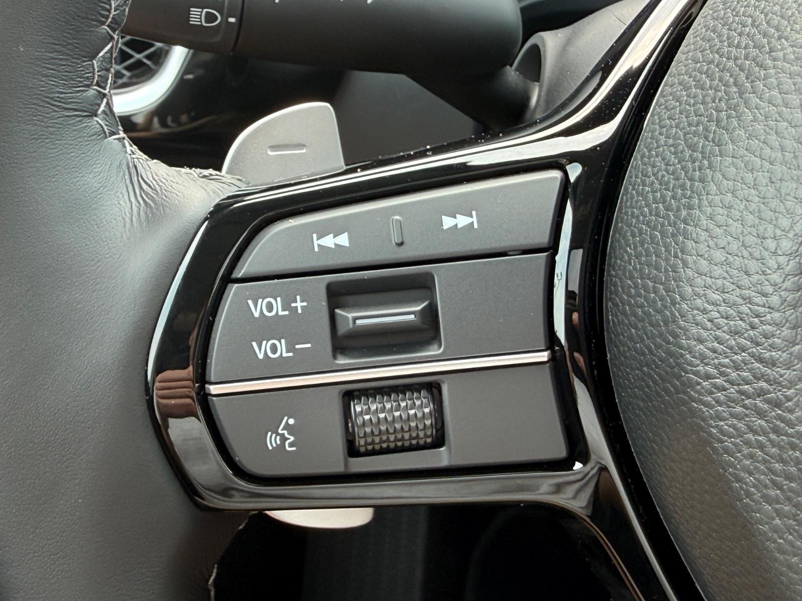 Acura ADX Vehicle Image 10
