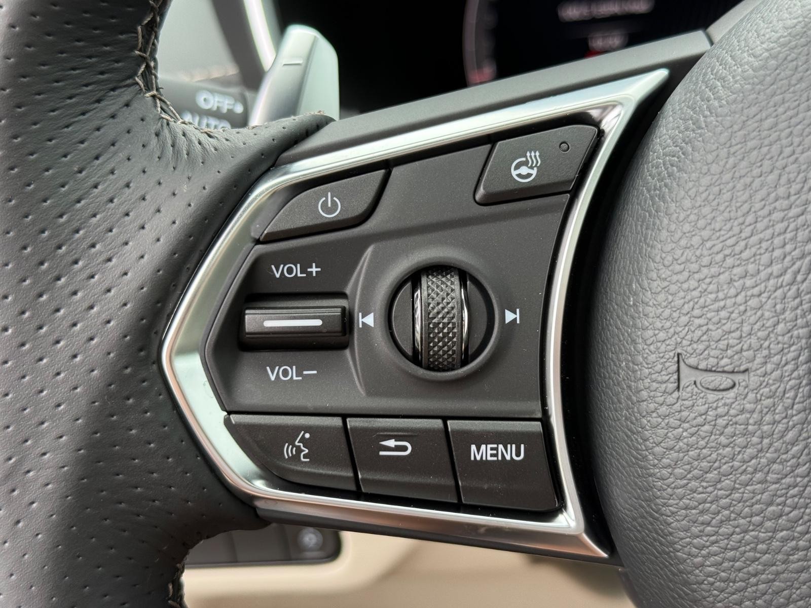 Acura MDX Vehicle Image 11