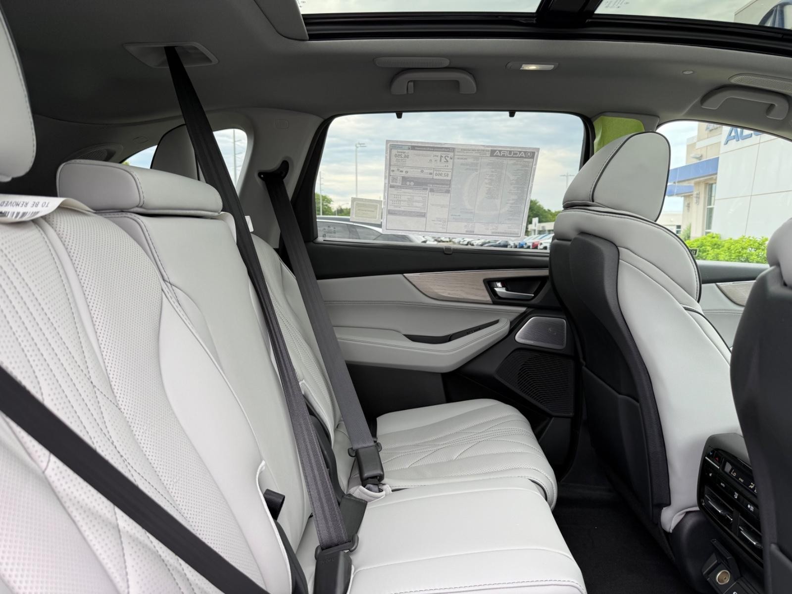 Acura MDX Vehicle Image 05