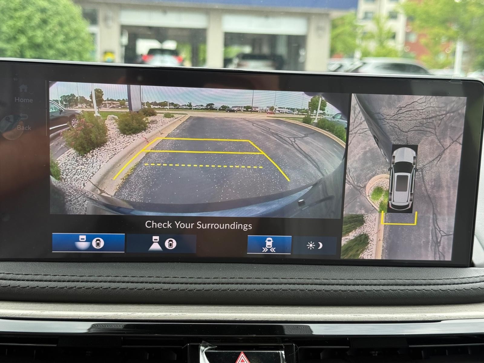 Acura MDX Vehicle Image 13