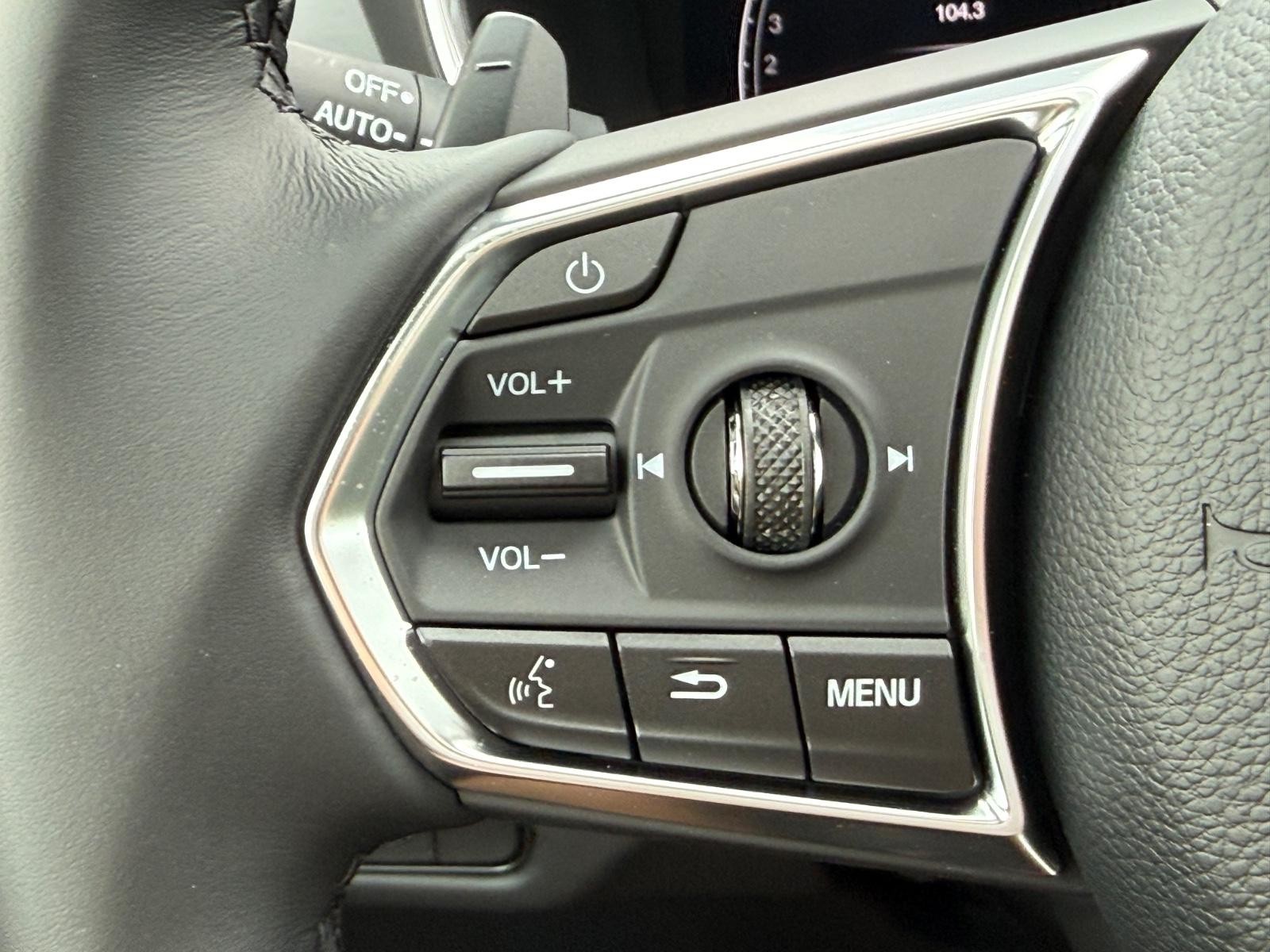 Acura MDX Vehicle Image 11