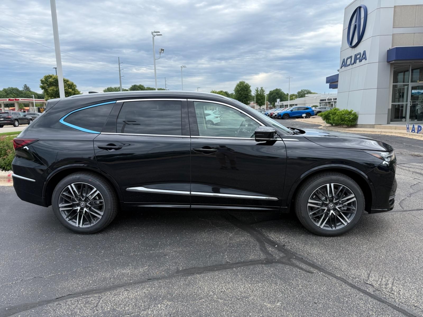 Acura MDX Vehicle Image 02