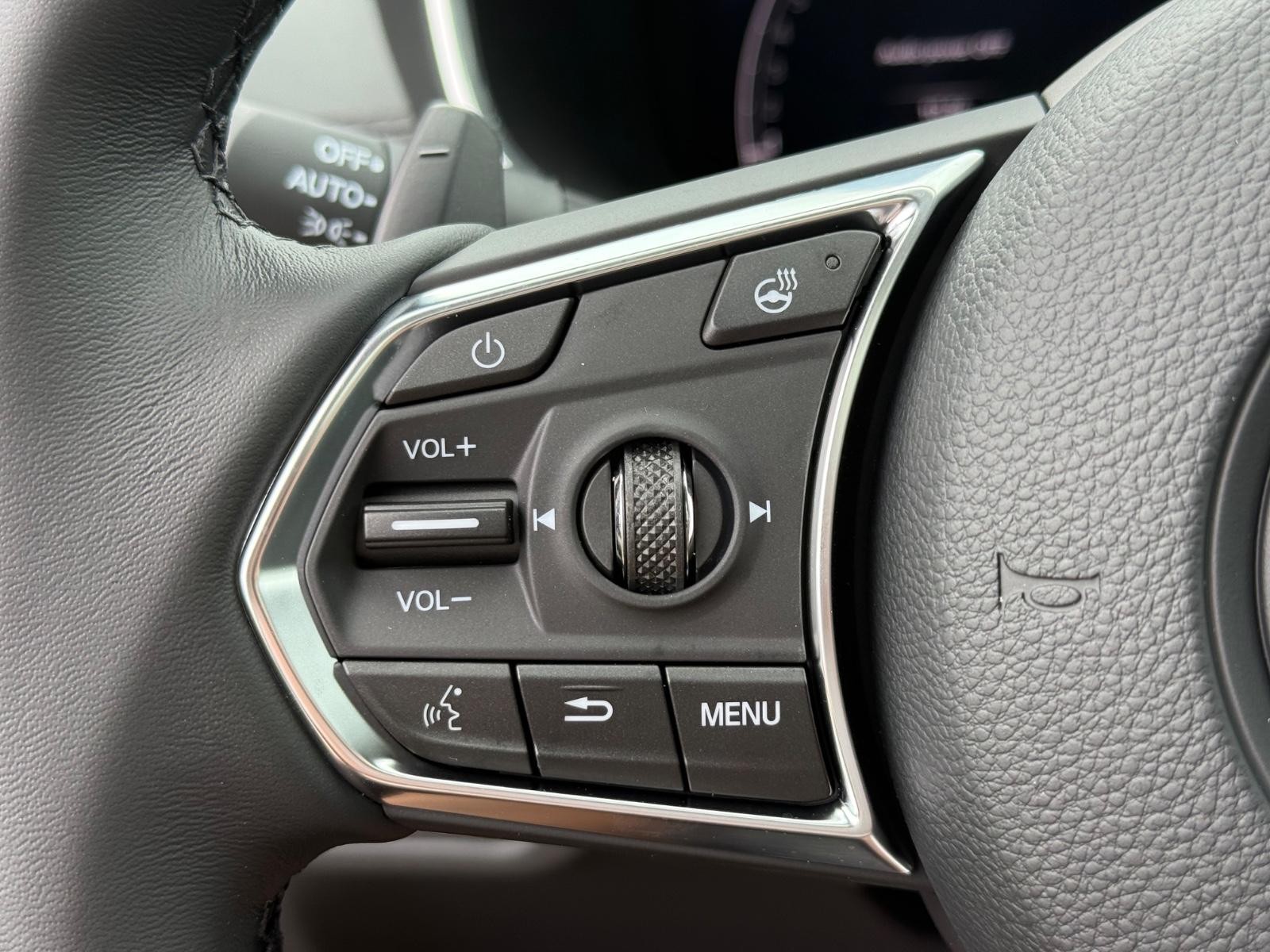 Acura MDX Vehicle Image 11