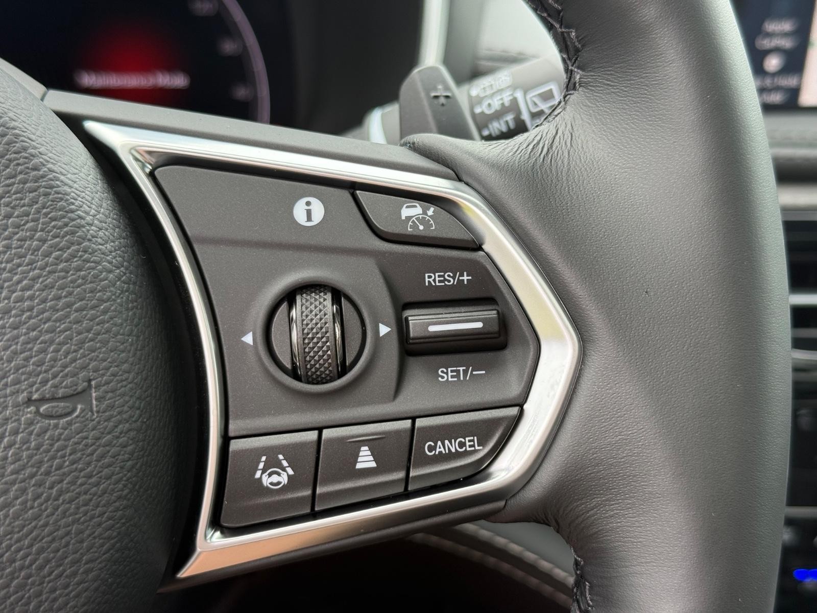 Acura MDX Vehicle Image 12