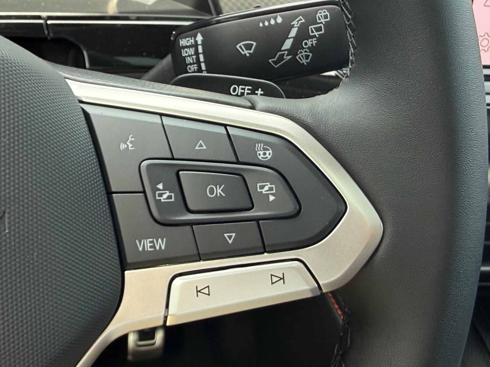 Volkswagen Atlas Vehicle Image 13